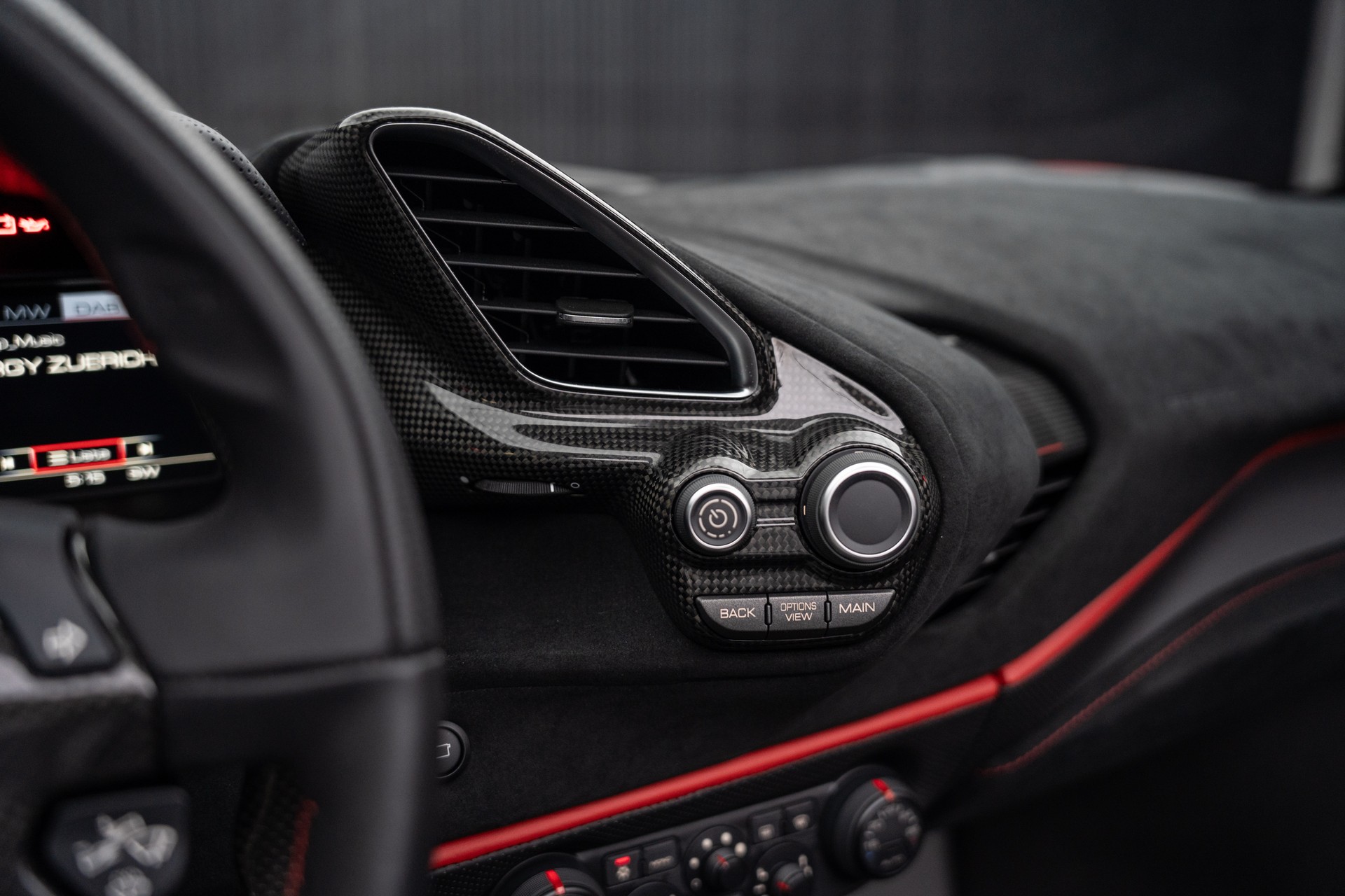 FERRARI 488 Pista Spider 3.9 V8-image-9
