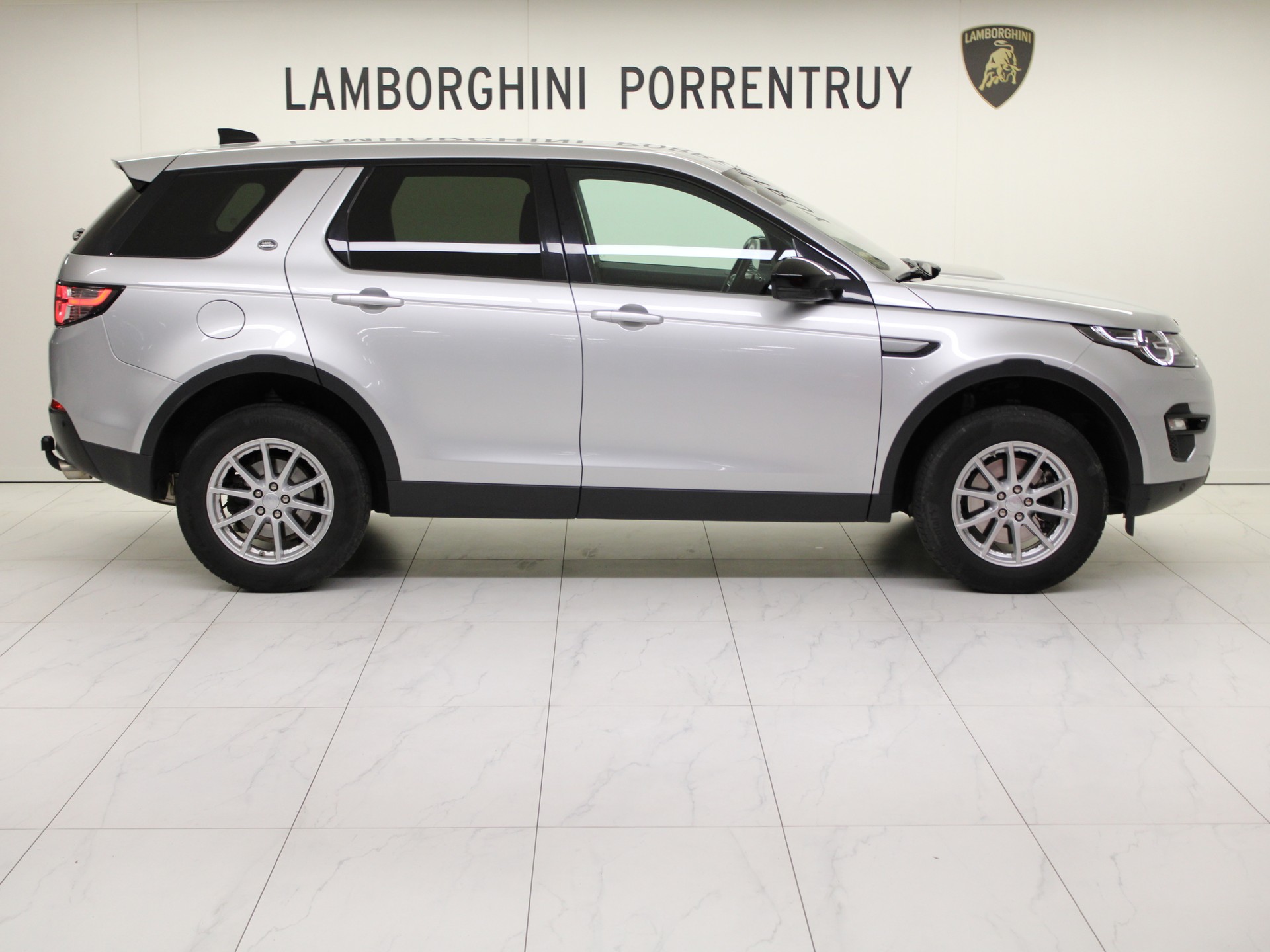 LAND ROVER Discovery Sport 2.0 Si4 Pure AT9-image-1