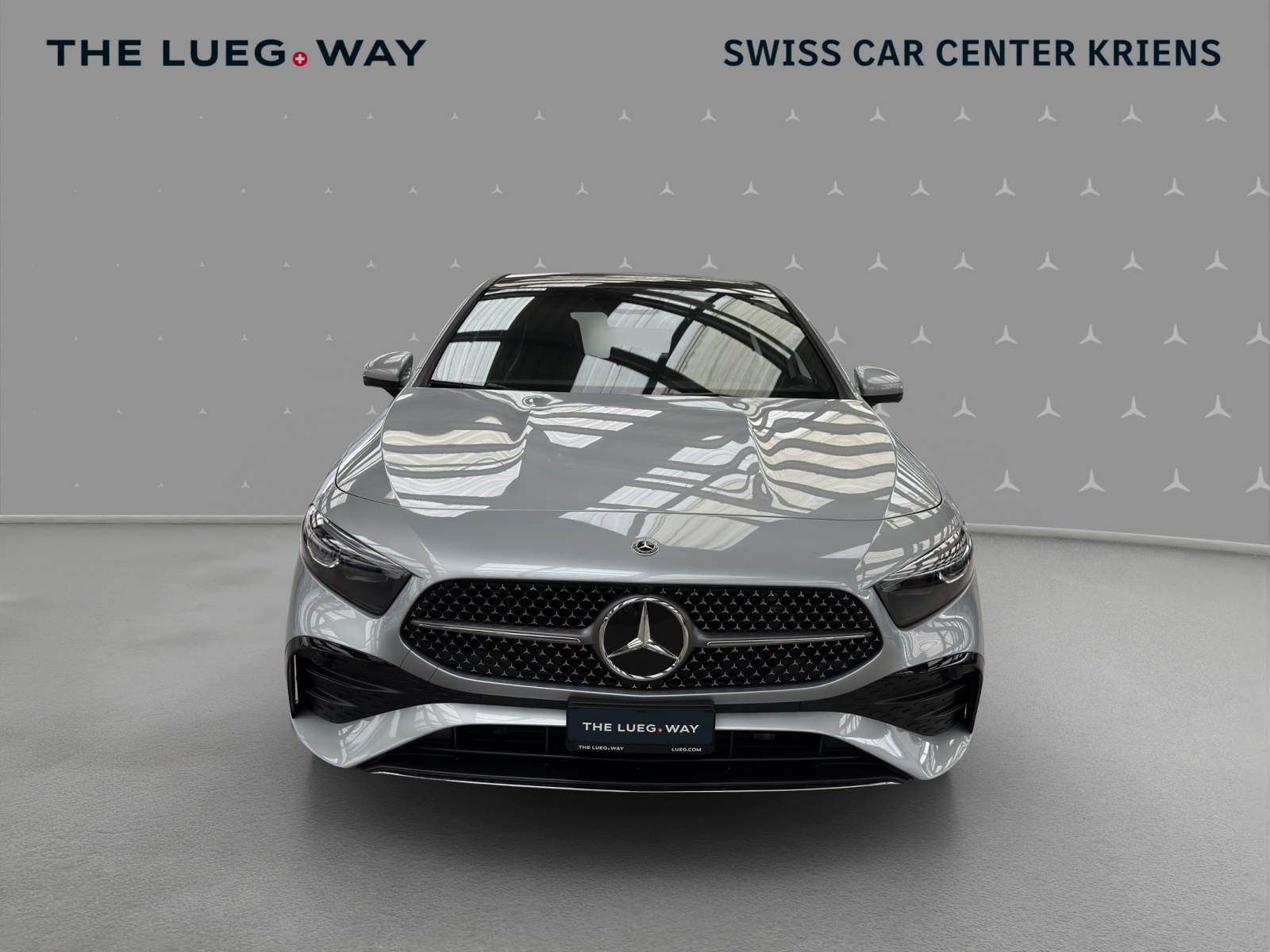 MERCEDES-BENZ A 250 4M - AMG / DISTRONIC / 360 Grad Kamera / Soundsystem-image-6