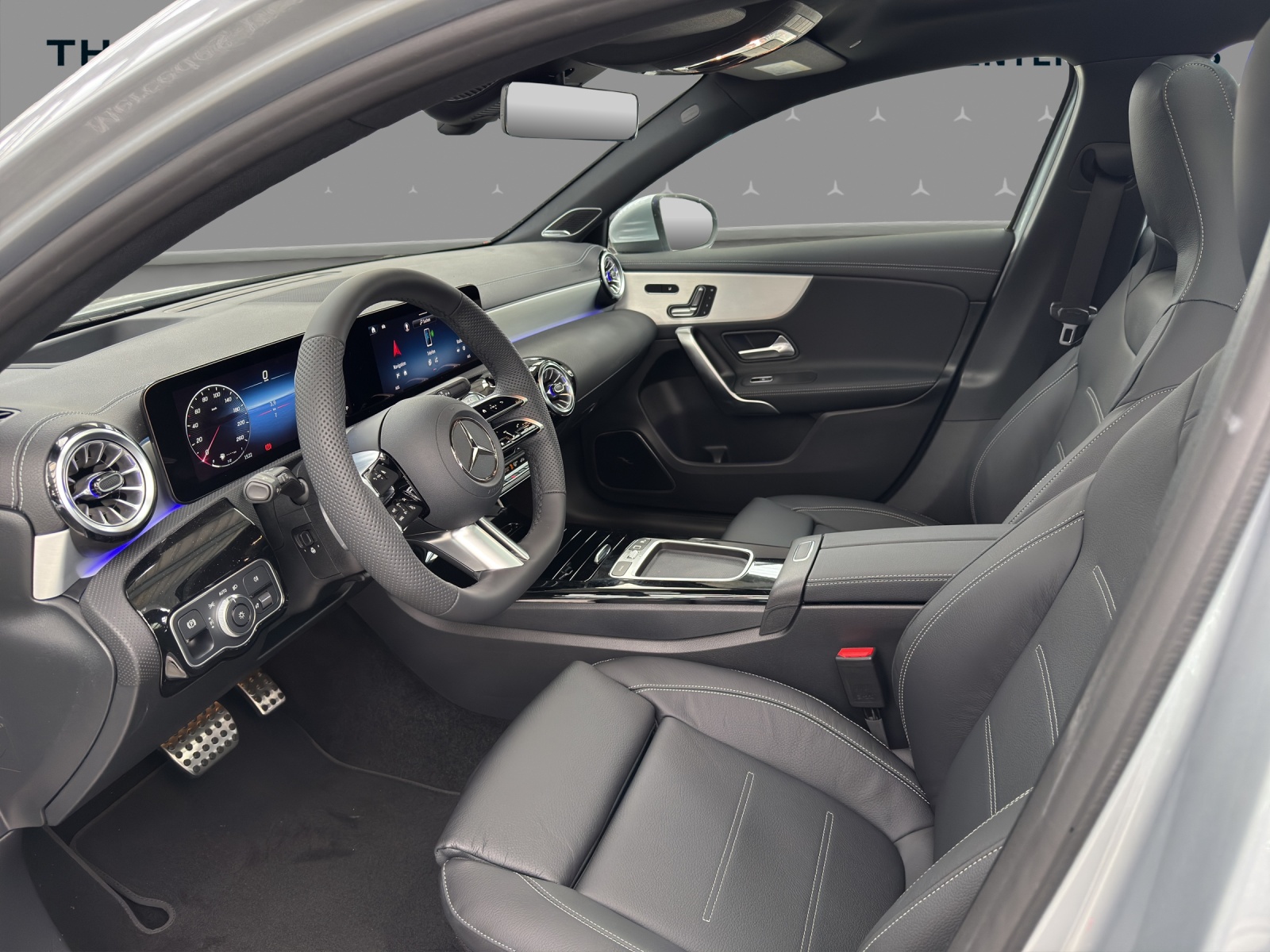 MERCEDES-BENZ A 250 4M - AMG / DISTRONIC / 360 Grad Kamera / Soundsystem-image-8