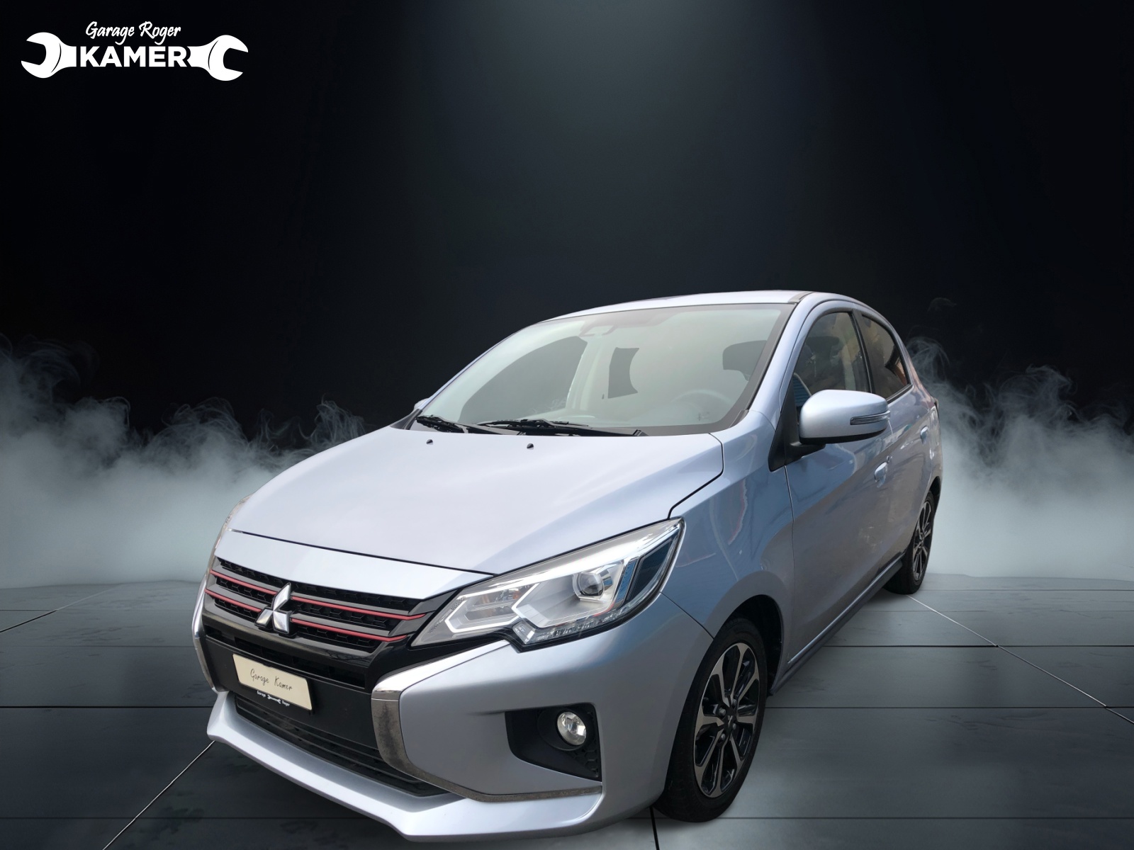 MITSUBISHI Space Star 1.2 Diamond CVT-showroom-element-1