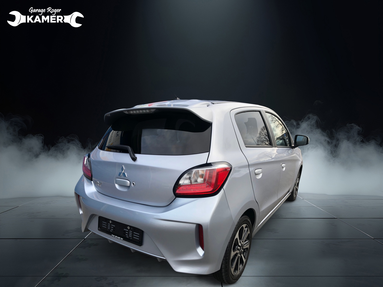 MITSUBISHI Space Star 1.2 Diamond CVT-showroom-element-2
