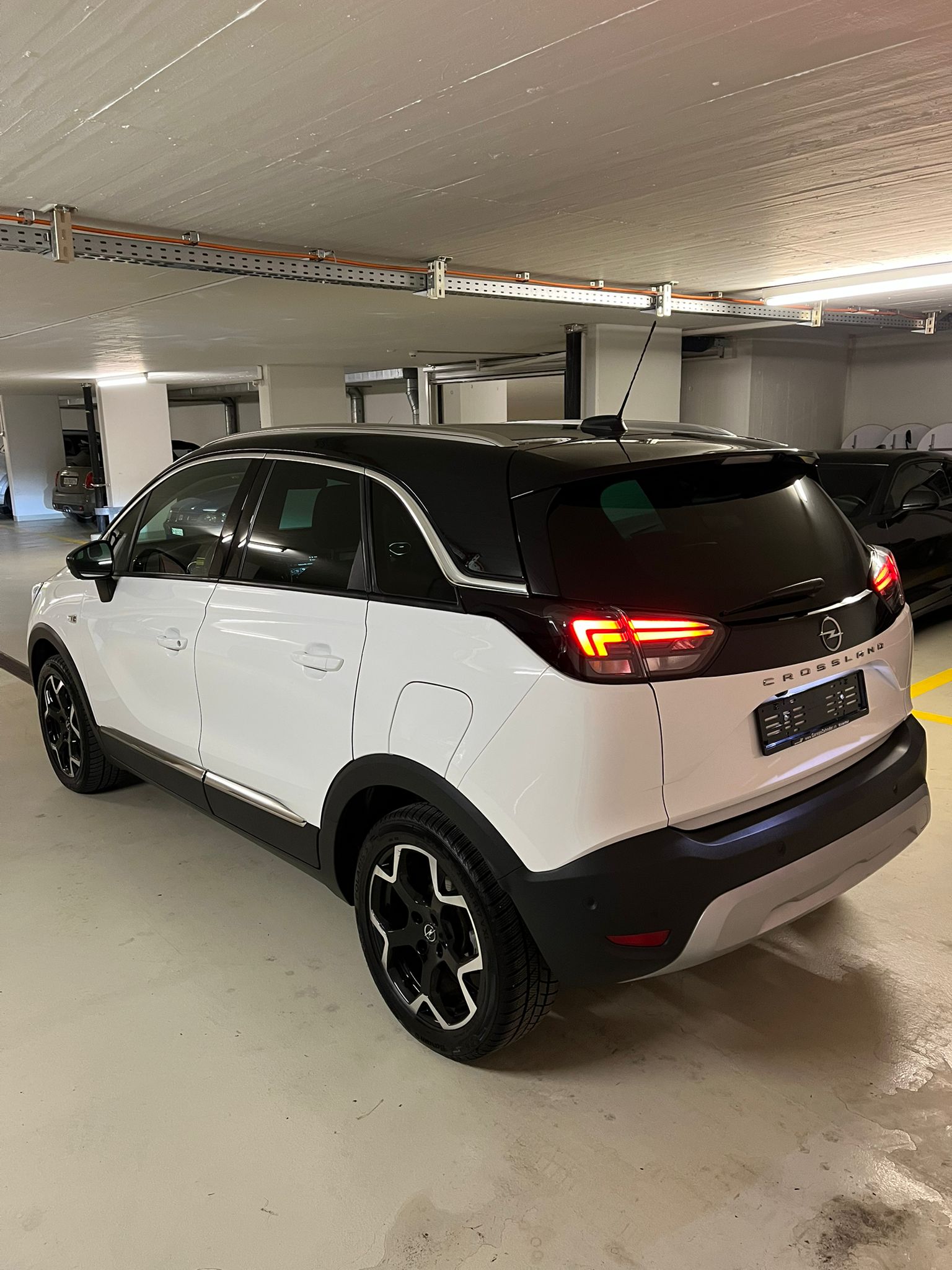 OPEL Crossland 1.2i Ultimate Automat-image-2