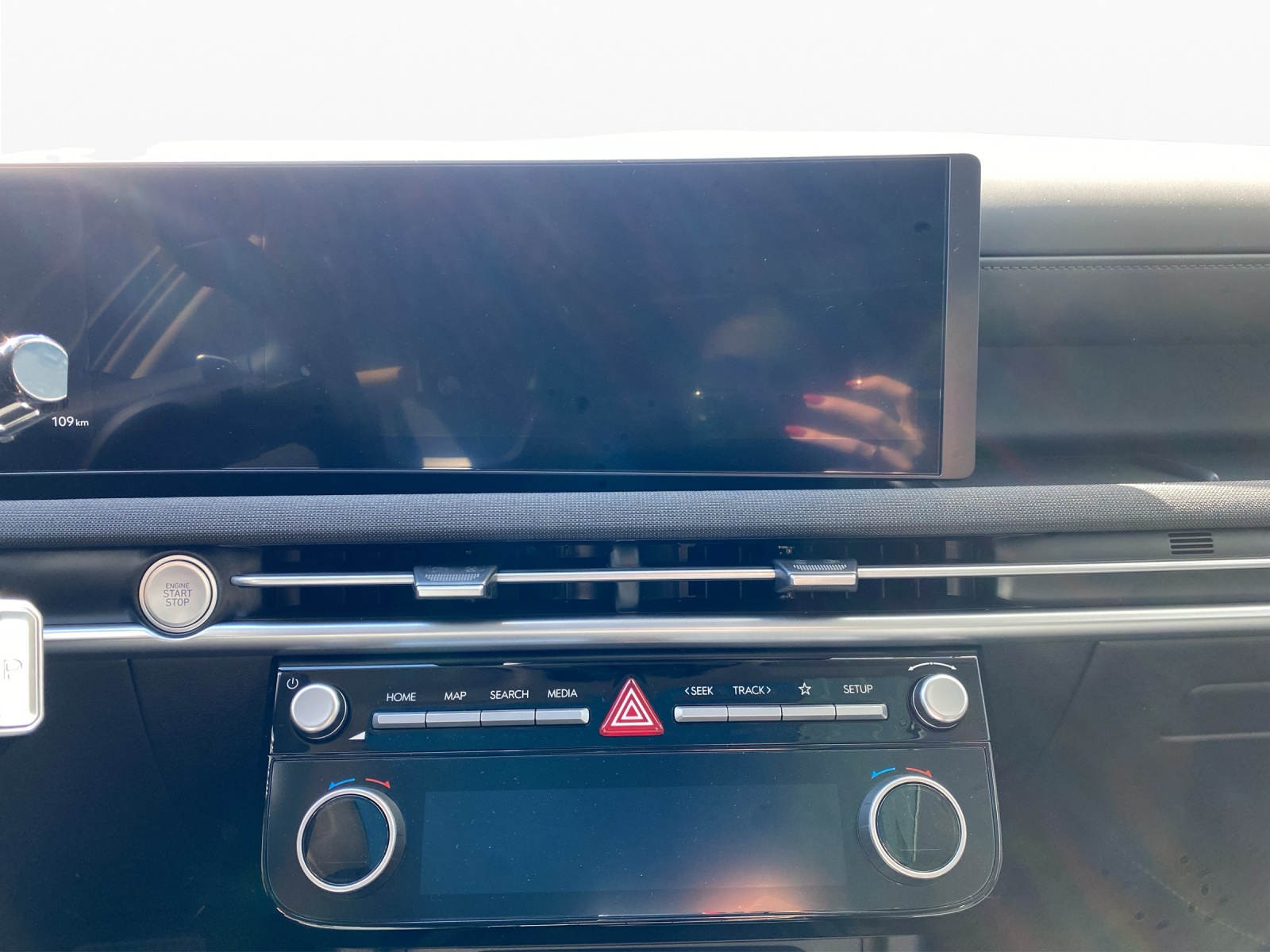 HYUNDAI Tucson 1.6 T-GDi HEV Vertex Swiss Edition 4WD-image-14