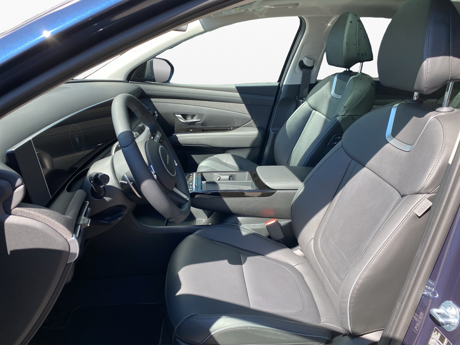 HYUNDAI Tucson 1.6 T-GDi HEV Vertex Swiss Edition 4WD-image-9