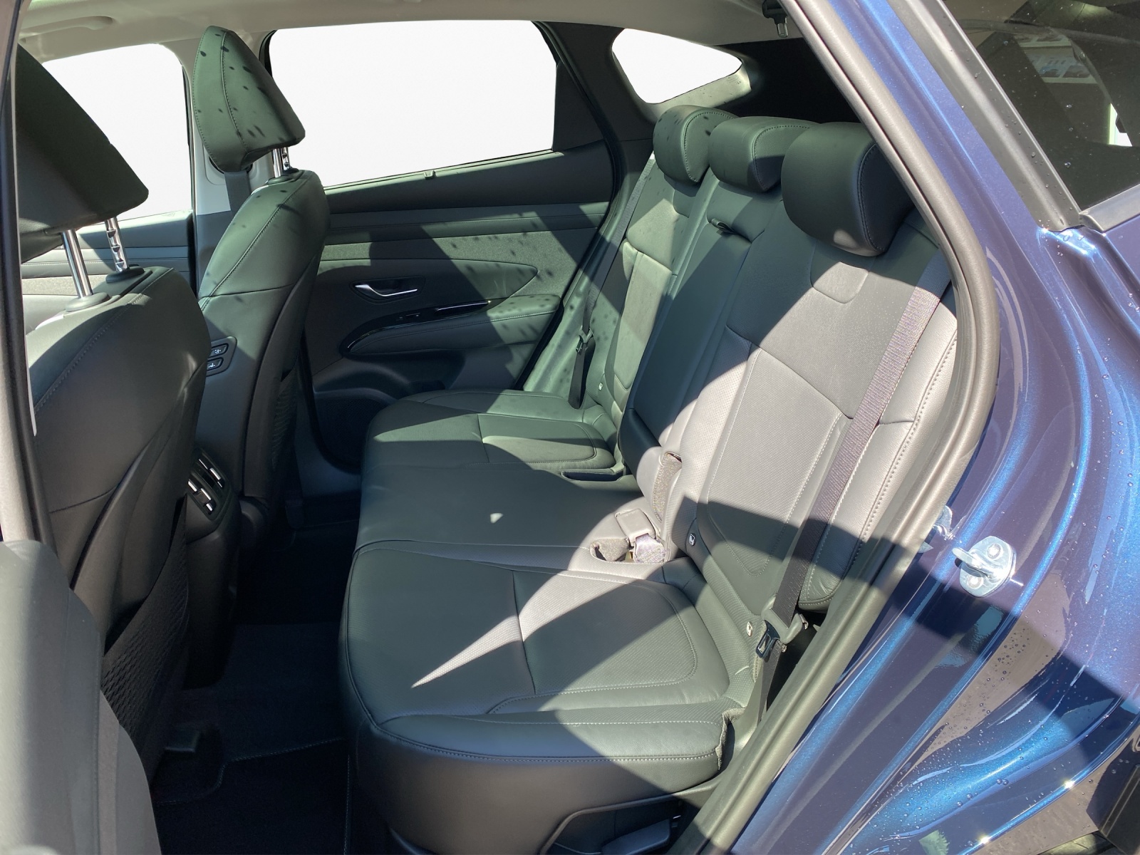 HYUNDAI Tucson 1.6 T-GDi HEV Vertex Swiss Edition 4WD-image-10