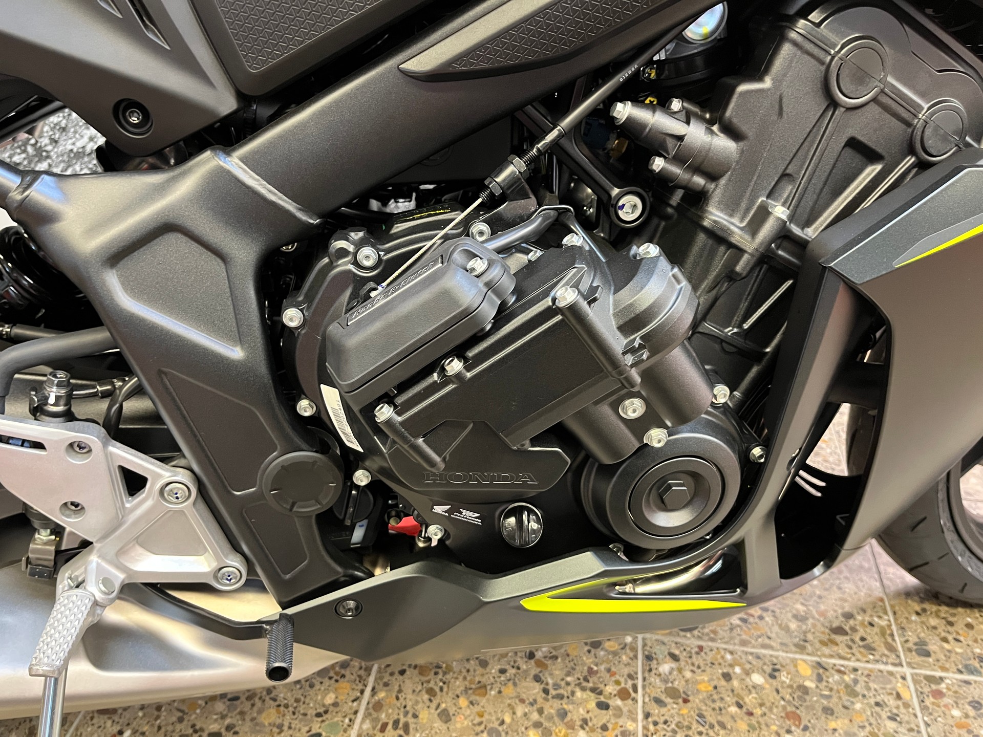 HONDA CBR 650 R E-Clutch; auch 35KW möglich-image-7