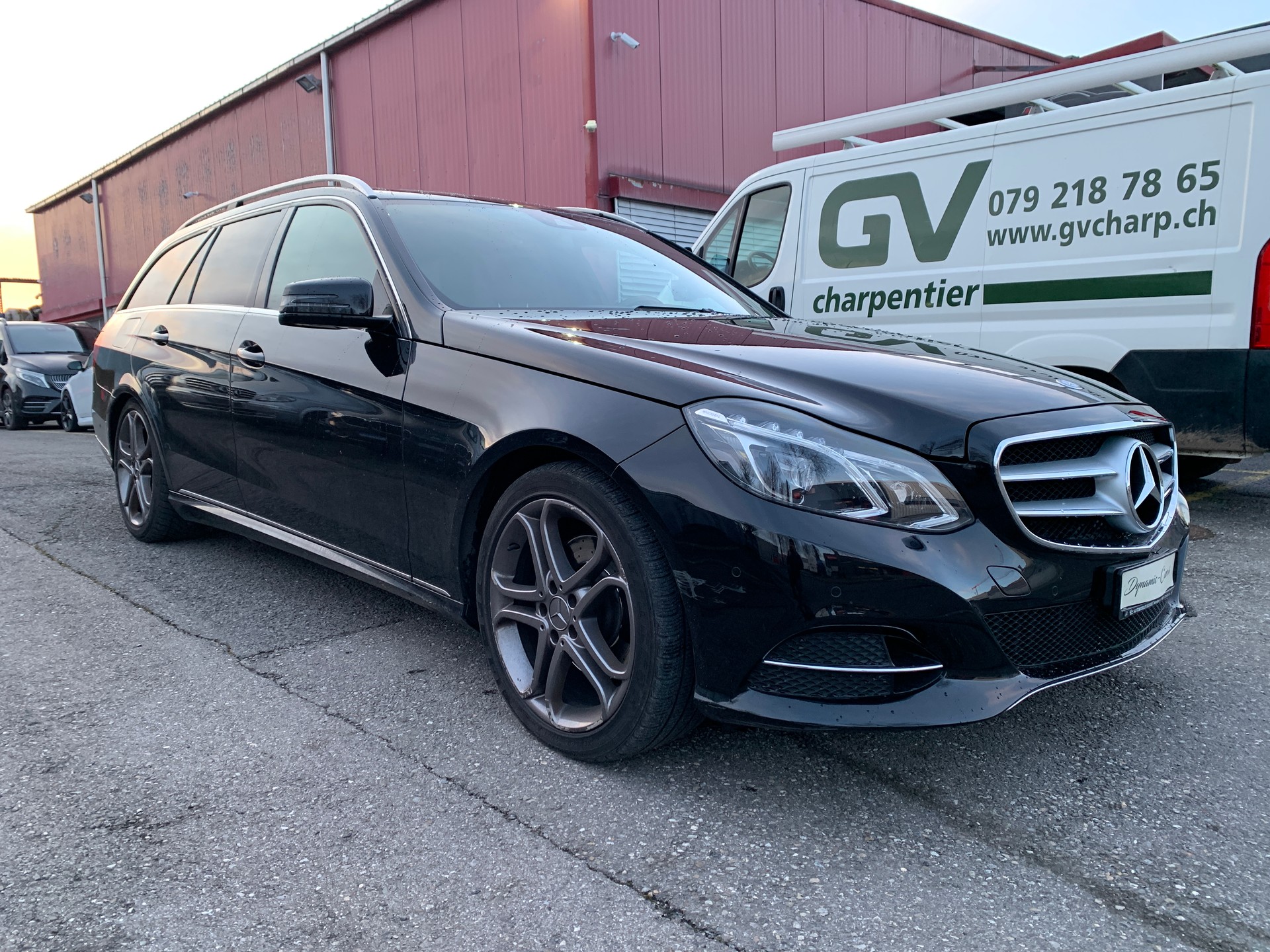 MERCEDES-BENZ E 250 CDI Avantgarde 4Matic 7G-Tronic-image-2