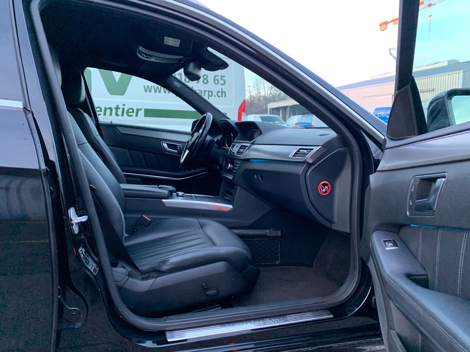MERCEDES-BENZ E 250 CDI Avantgarde 4Matic 7G-Tronic-image-8