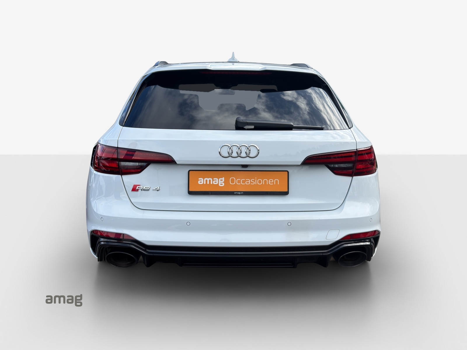 AUDI RS4 Avant 2.9 TFSI quattro tiptronic-image-3
