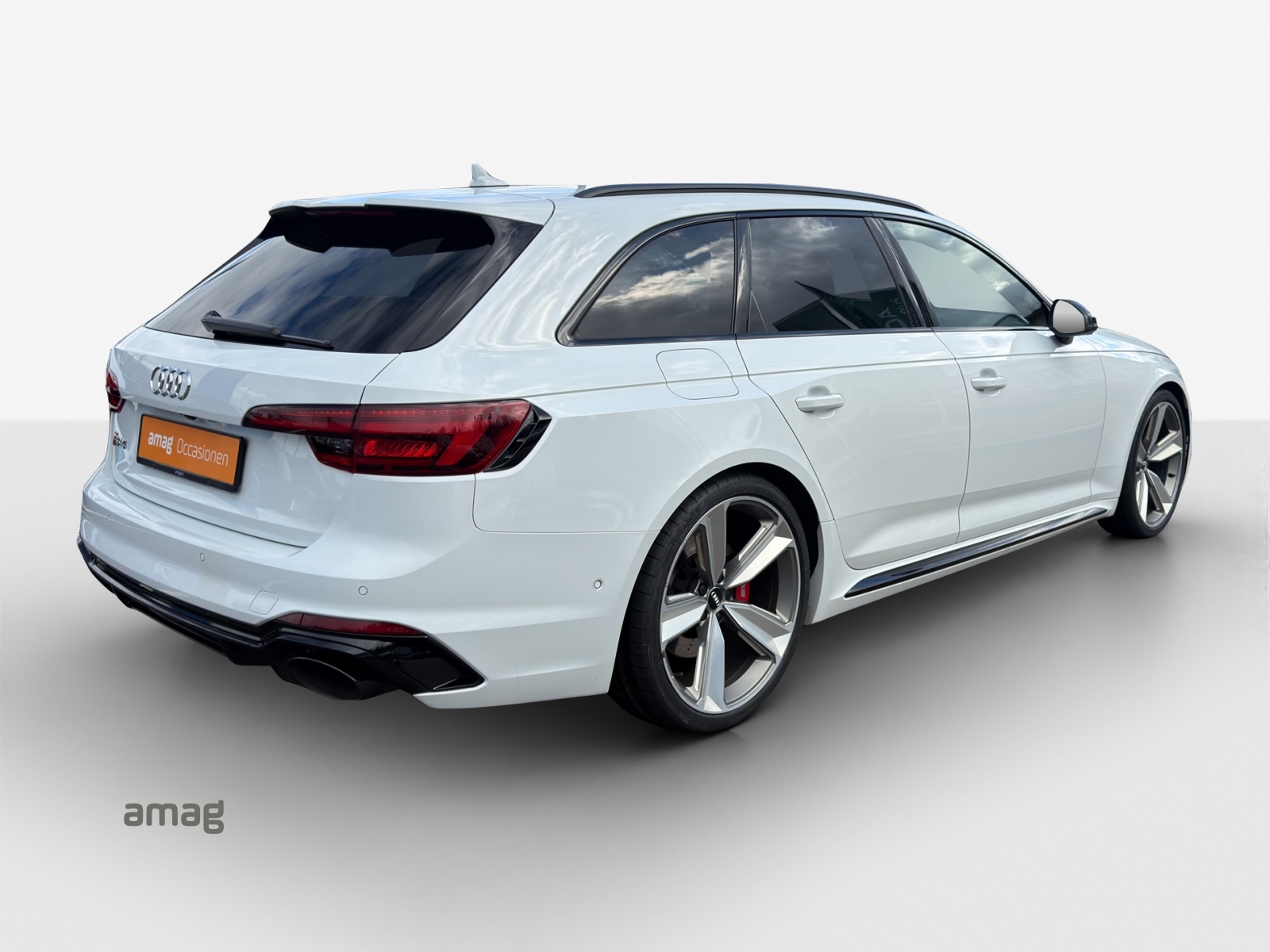 AUDI RS4 Avant 2.9 TFSI quattro tiptronic-image-4