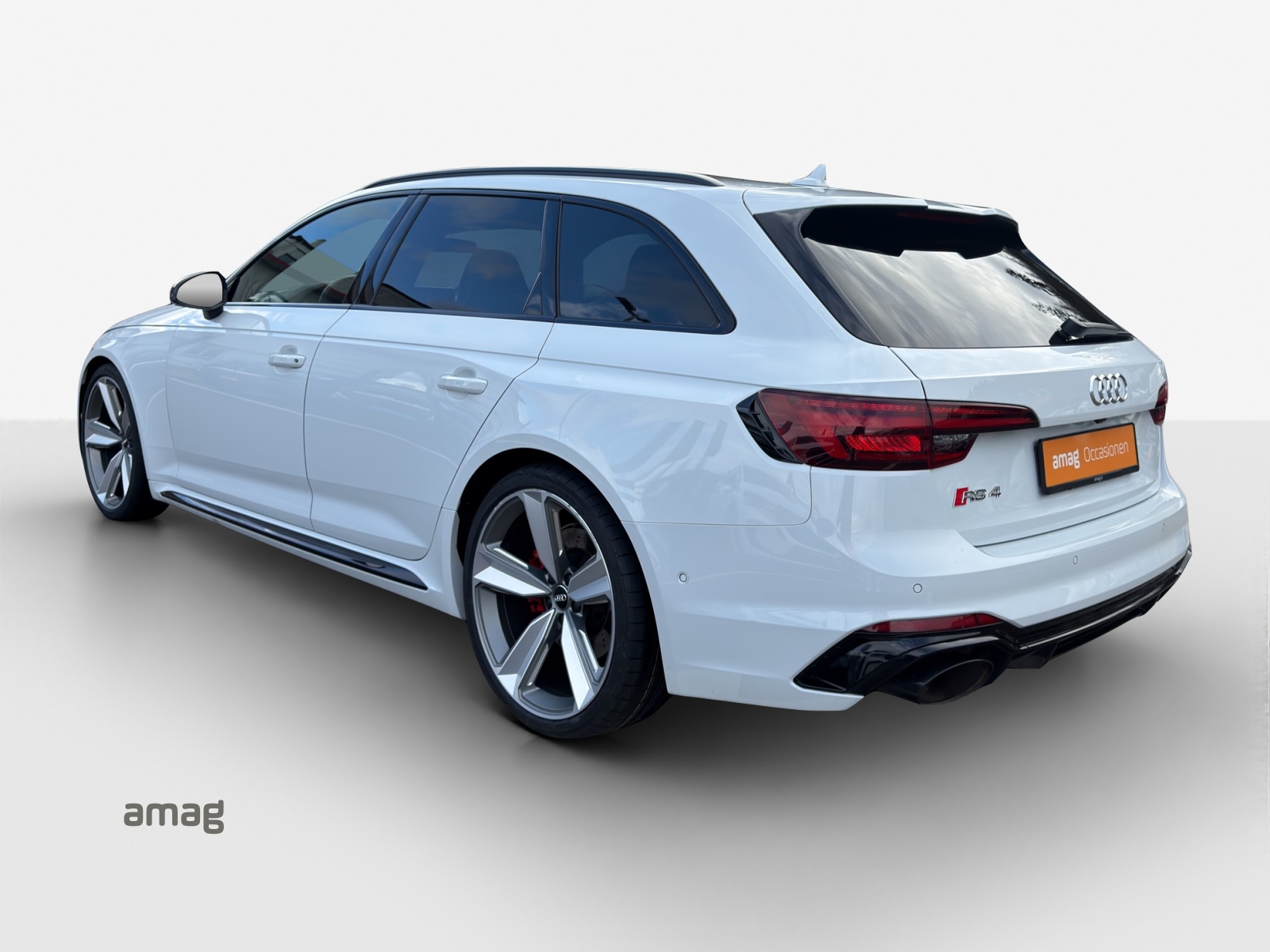 AUDI RS4 Avant 2.9 TFSI quattro tiptronic-image-2