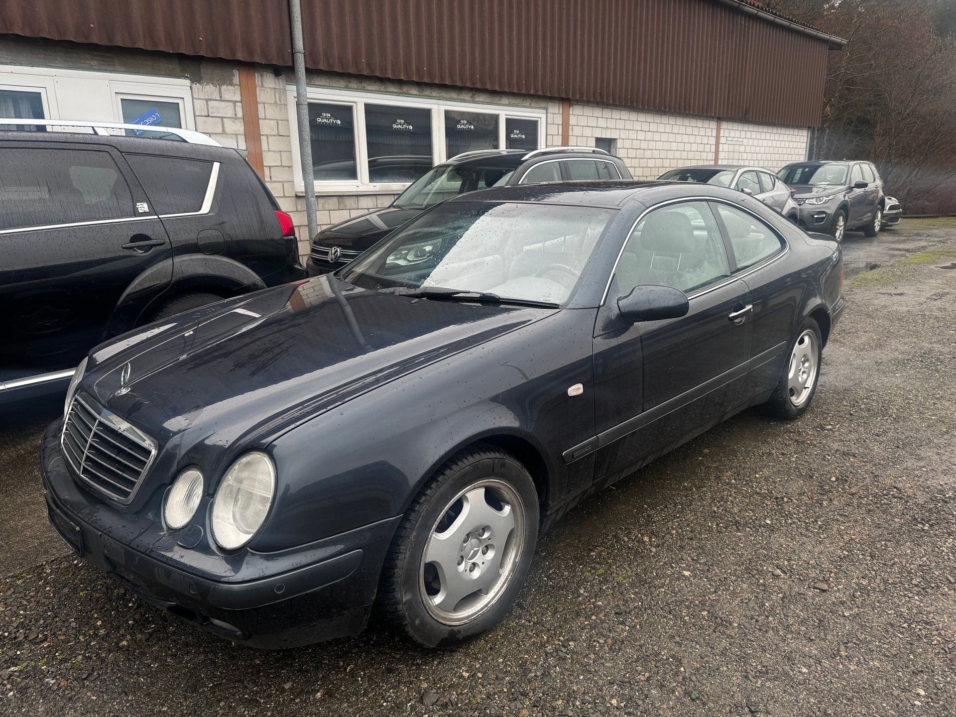 MERCEDES-BENZ CLK 320 Elégance Automatic-image-0