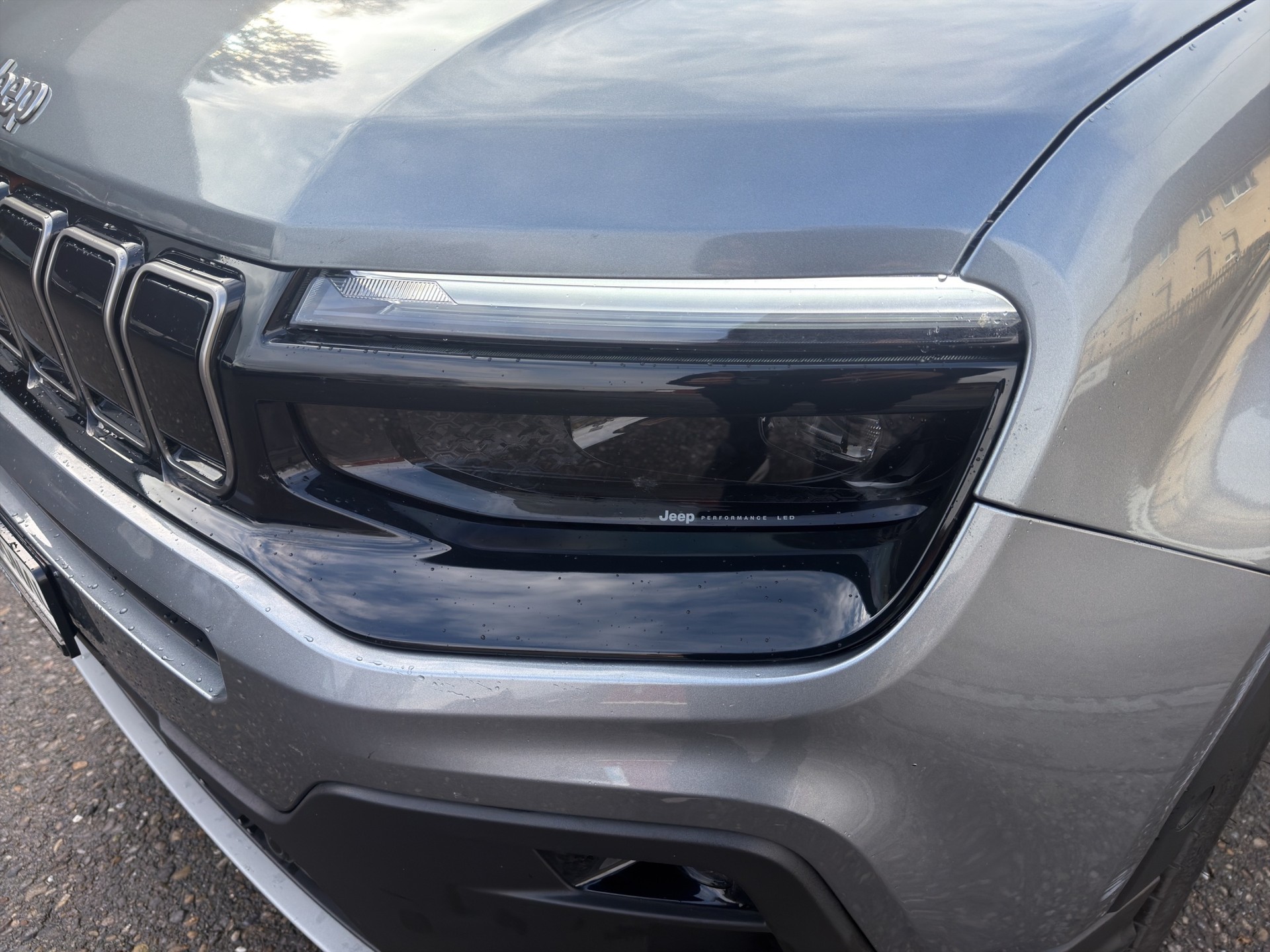 JEEP Avenger Summit-image-24