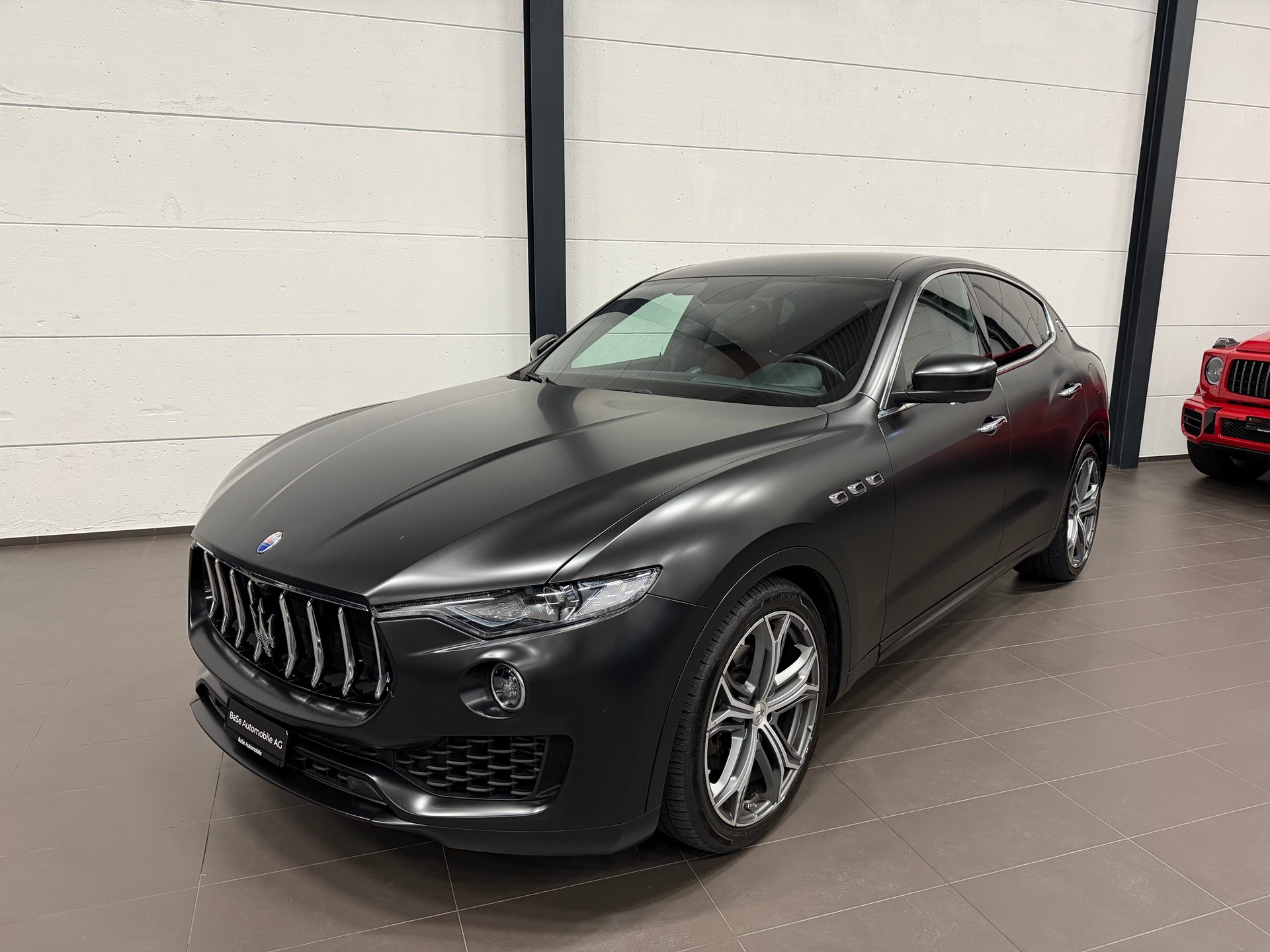 MASERATI Levante D 3.0V6 GranLusso Facelift Modell-image-0