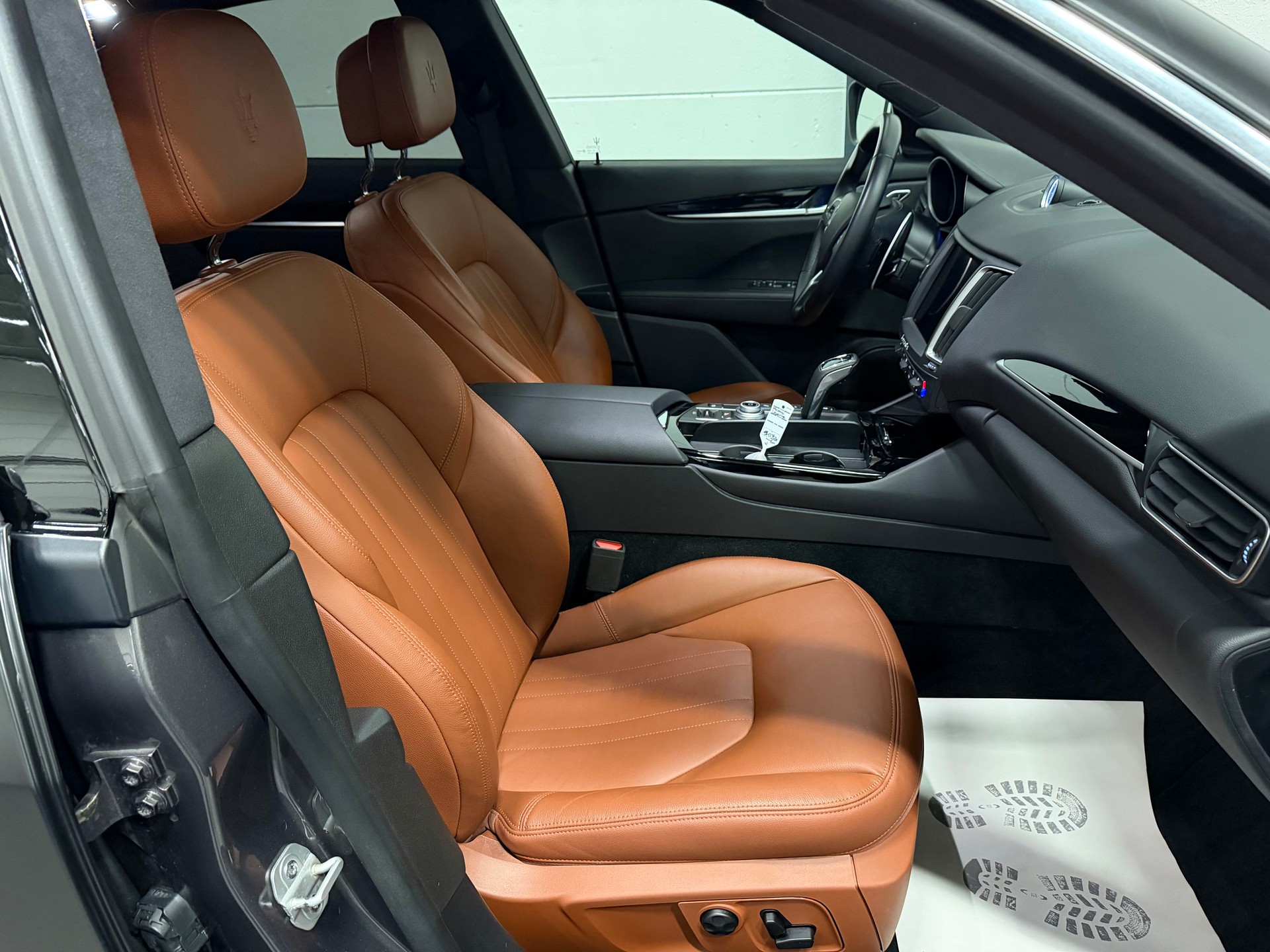 MASERATI Levante D 3.0V6 GranLusso Facelift Modell-image-20