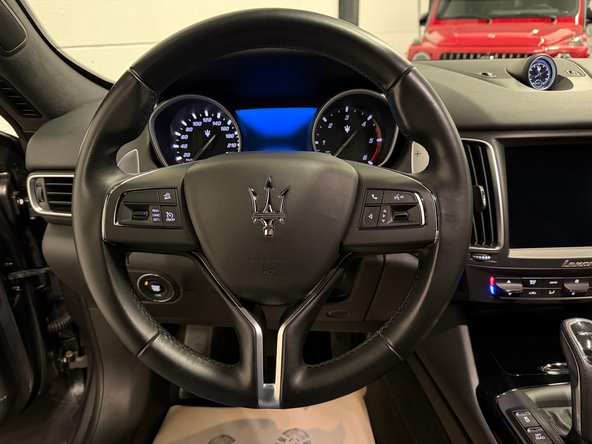 MASERATI Levante D 3.0V6 GranLusso Facelift Modell-image-25