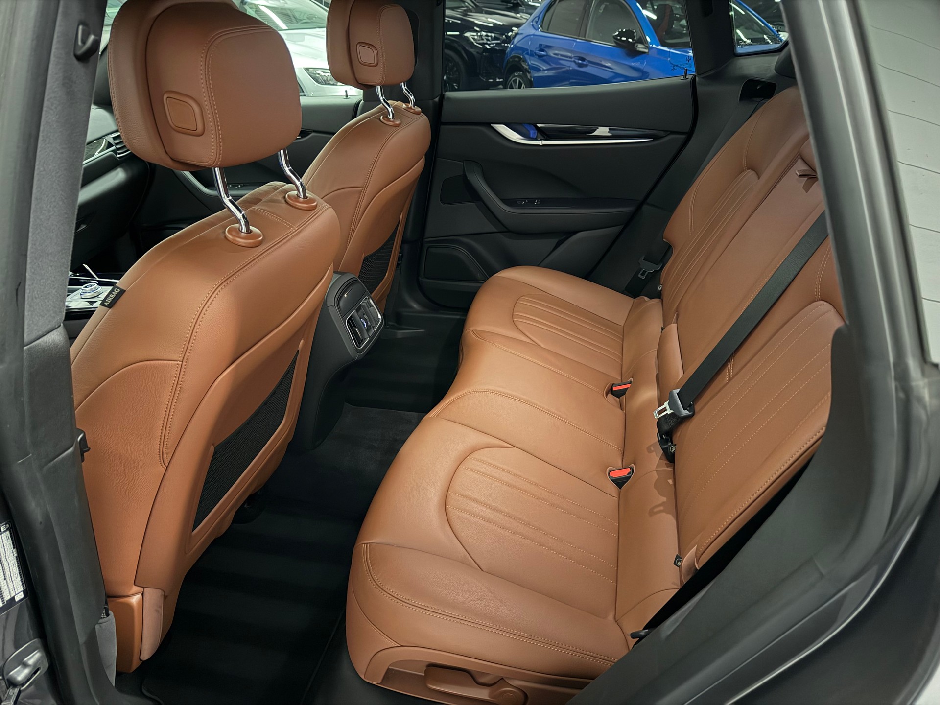 MASERATI Levante D 3.0V6 GranLusso Facelift Modell-image-23