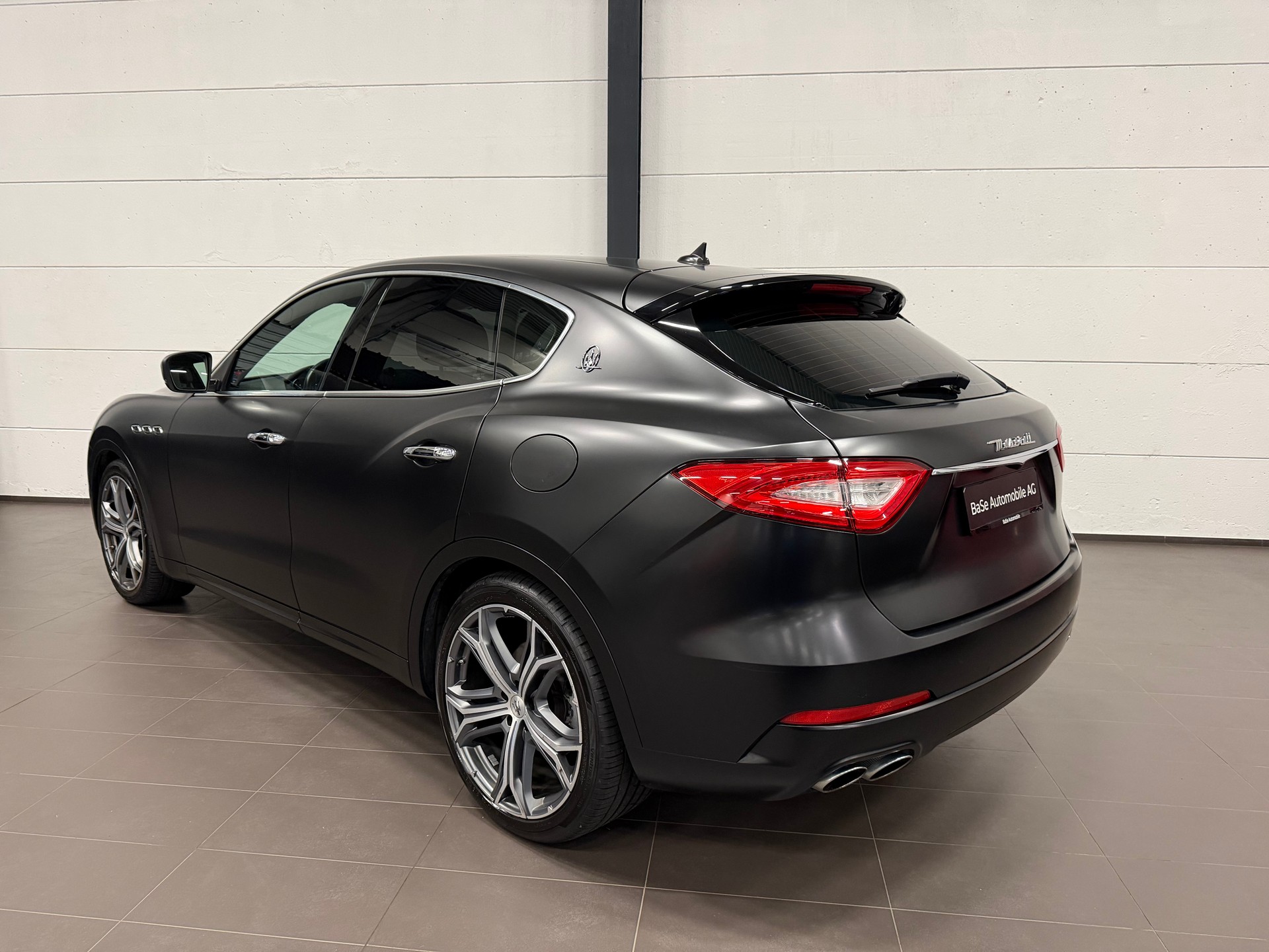 MASERATI Levante D 3.0V6 GranLusso Facelift Modell-image-13