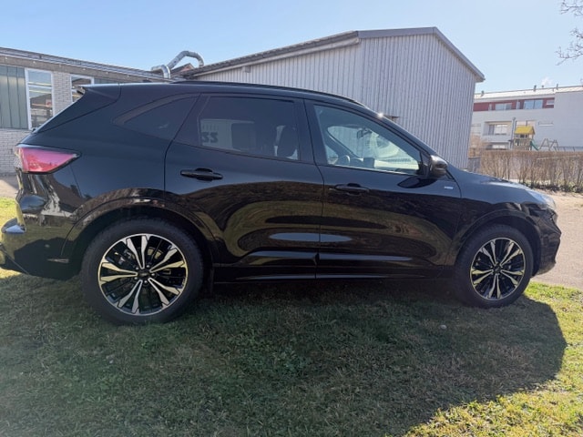 FORD Kuga 2.5 FHEV ST-Line 4WD-image-3