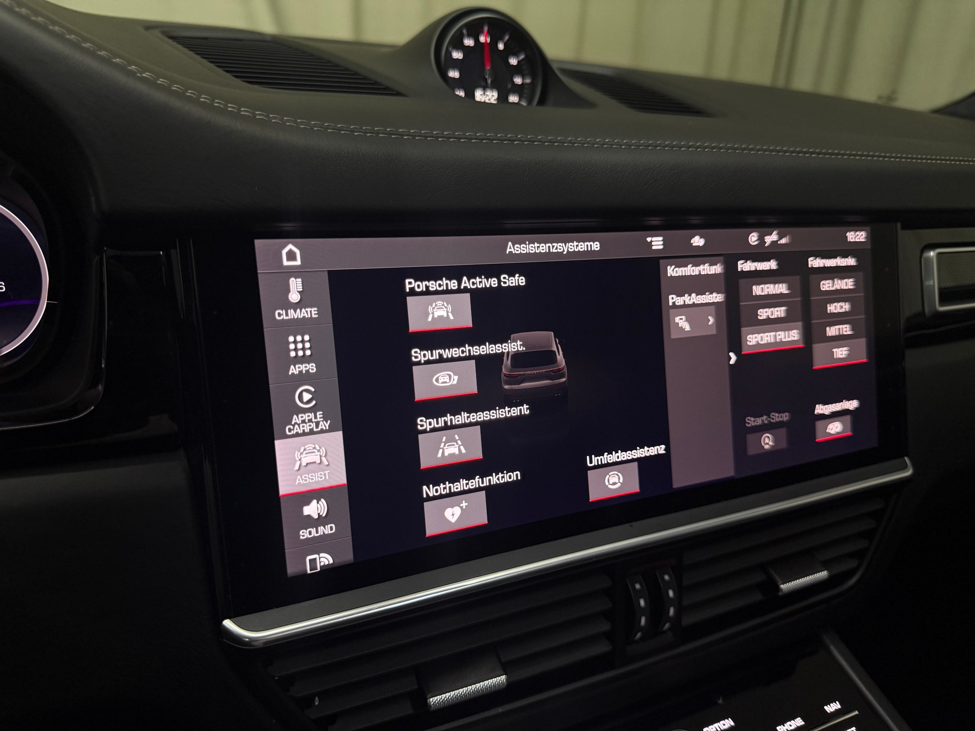 PORSCHE Cayenne GTS-image-13