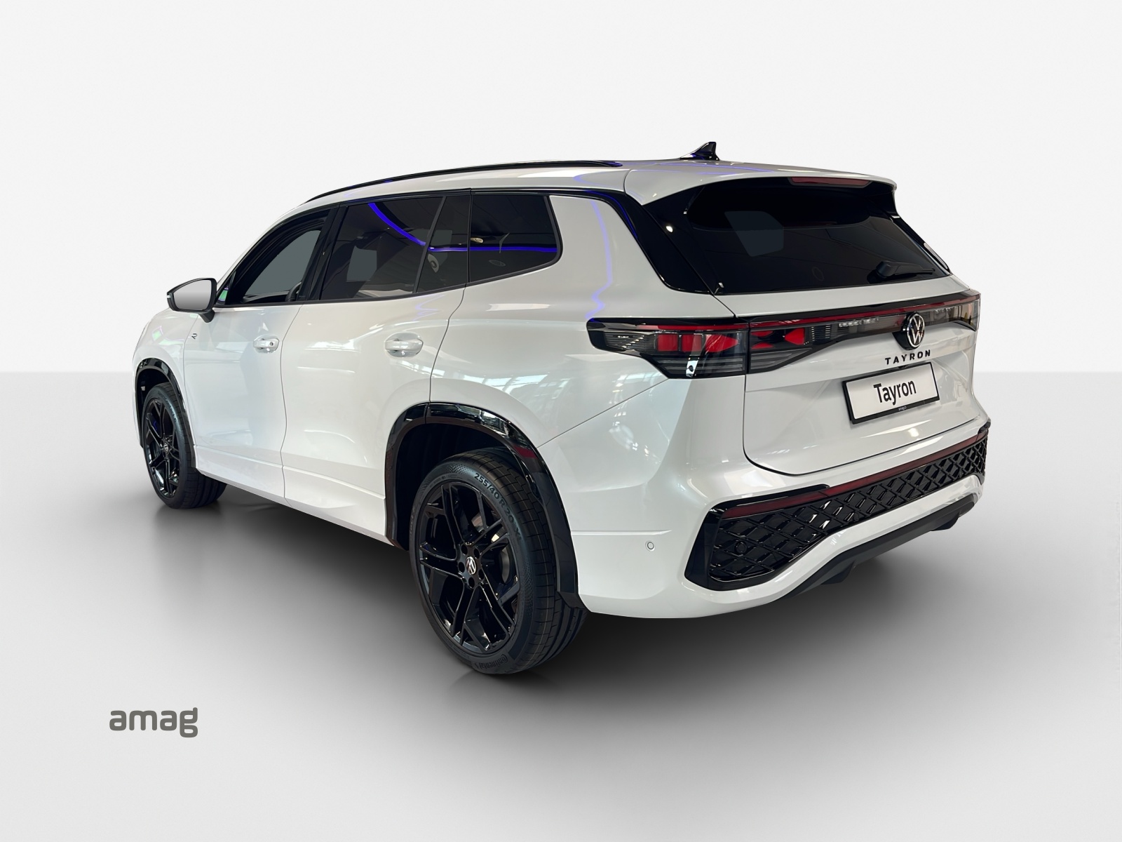 VW Tayron 2.0 TSI R-Line DSG 4Motion-image-2