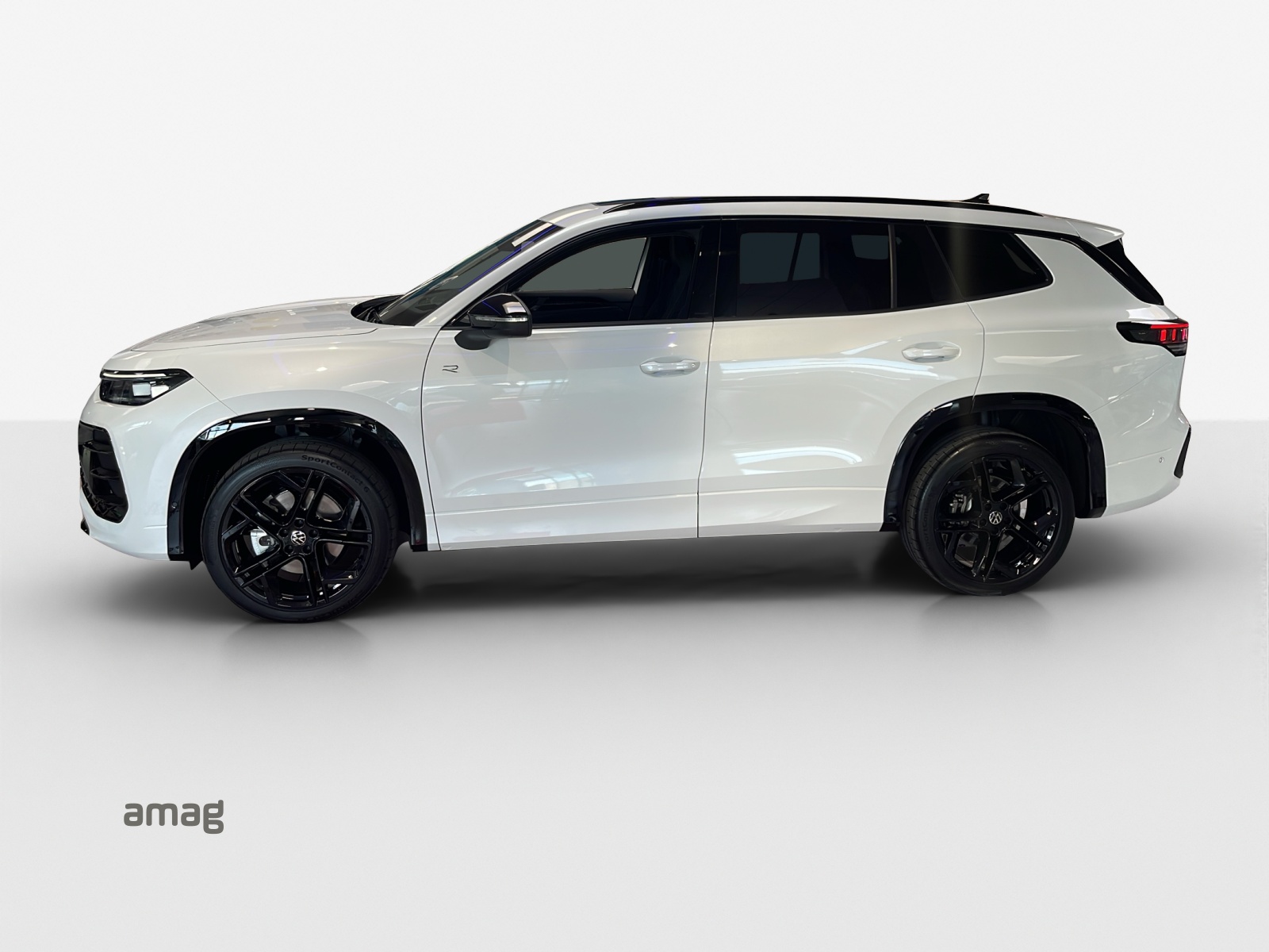VW Tayron 2.0 TSI R-Line DSG 4Motion-image-1