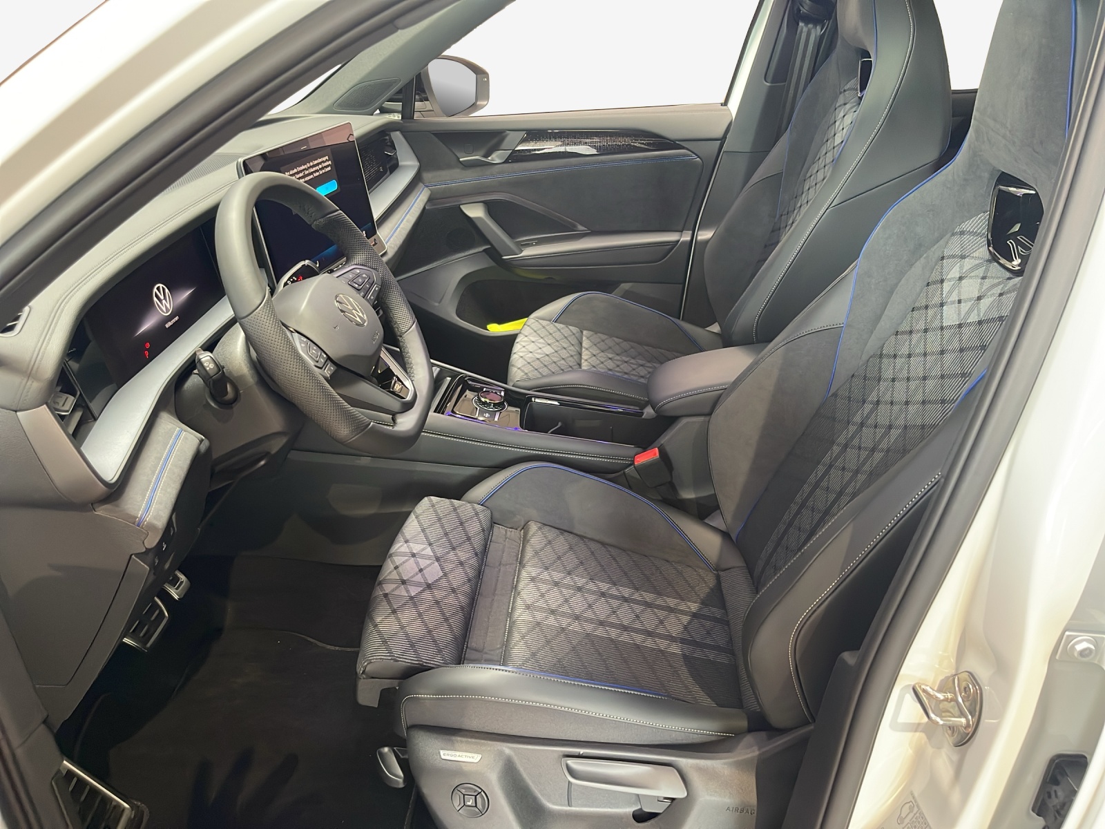 VW Tayron 2.0 TSI R-Line DSG 4Motion-image-7