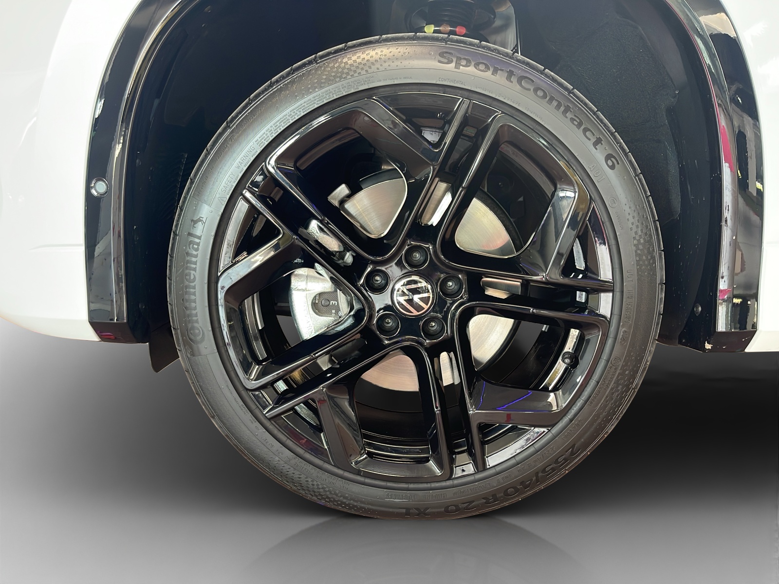 VW Tayron 2.0 TSI R-Line DSG 4Motion-image-13