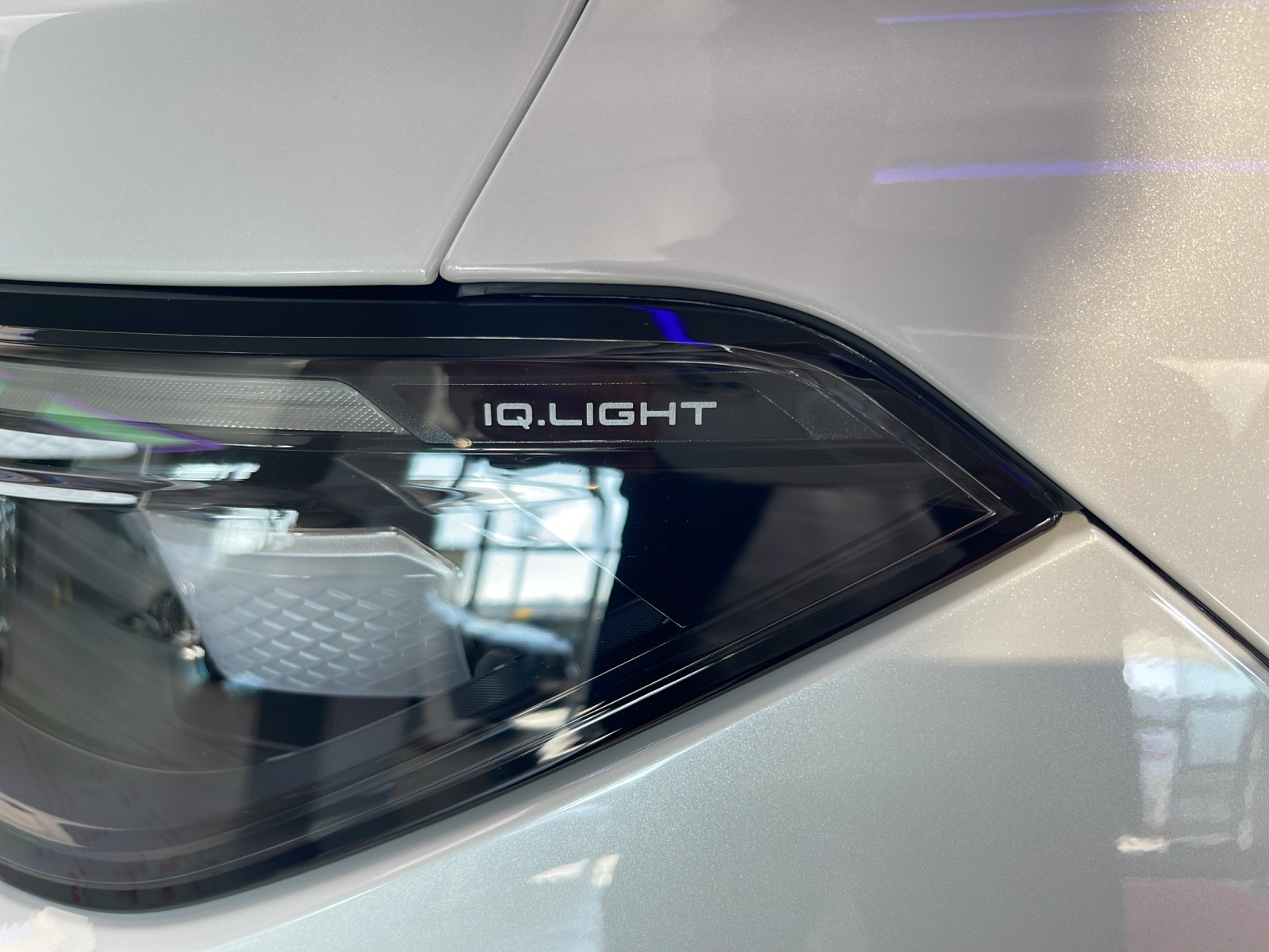 VW Tayron 2.0 TSI R-Line DSG 4Motion-image-14