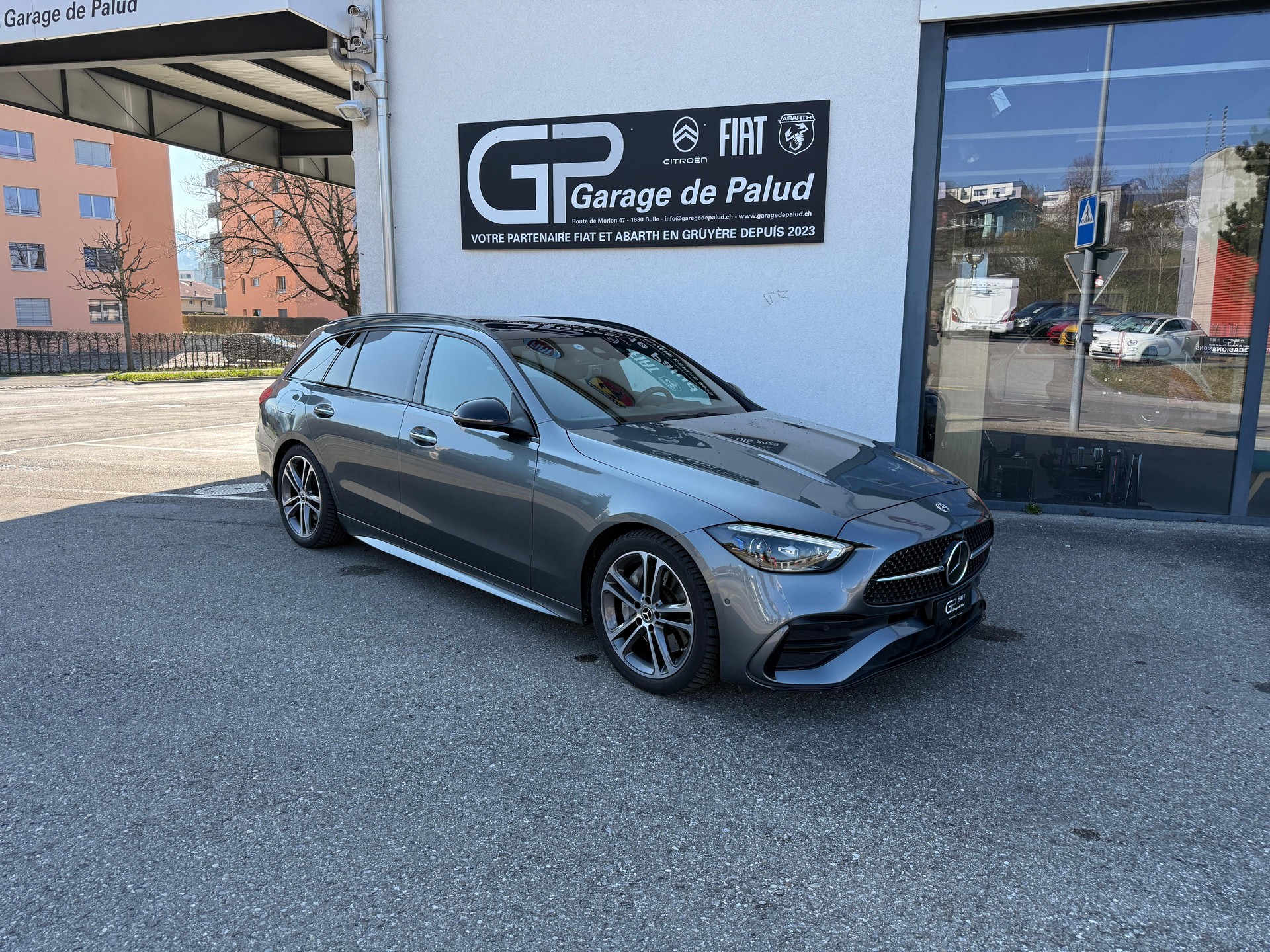MERCEDES-BENZ C 220 d Swiss Star AMG Line 4matic Kombi