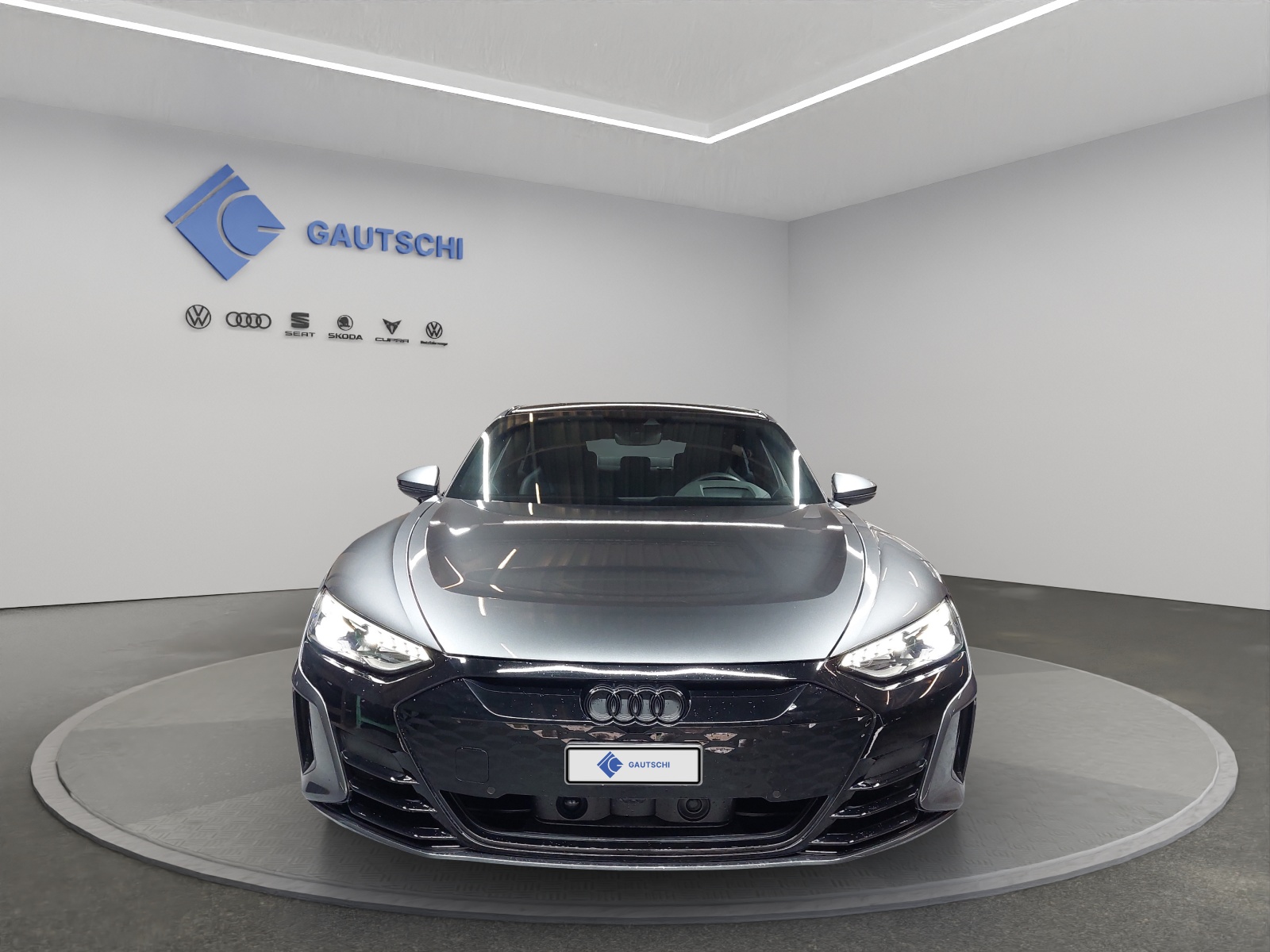 AUDI e-tron GT quattro-image-4