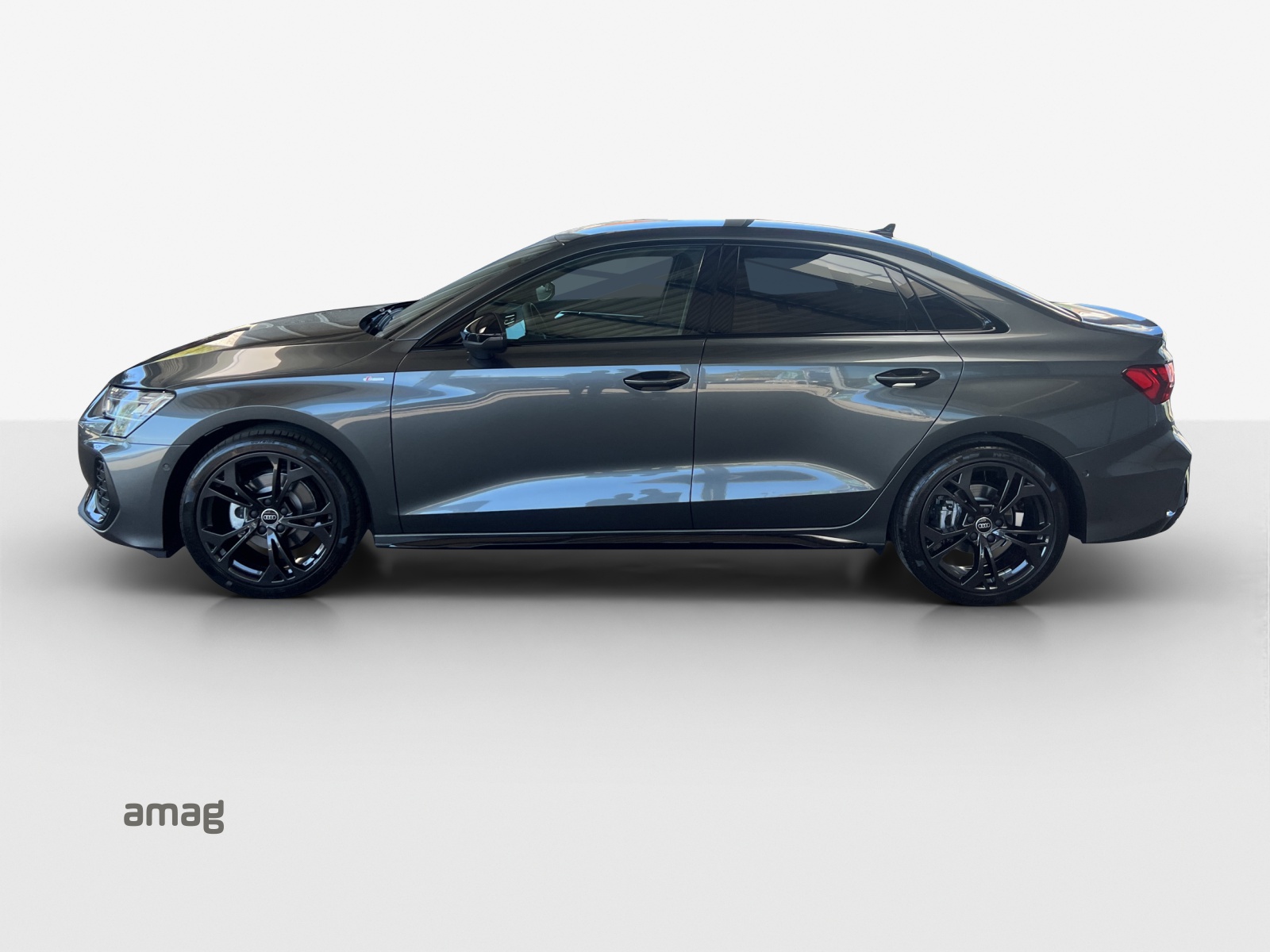 AUDI A3 Limousine TFSI 110 kW S Line S tronic-showroom-element-1