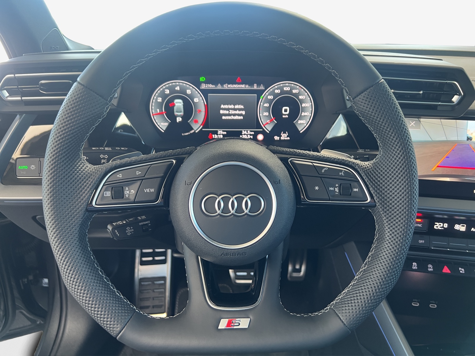 AUDI A3 Limousine TFSI 110 kW S Line S tronic-image-9
