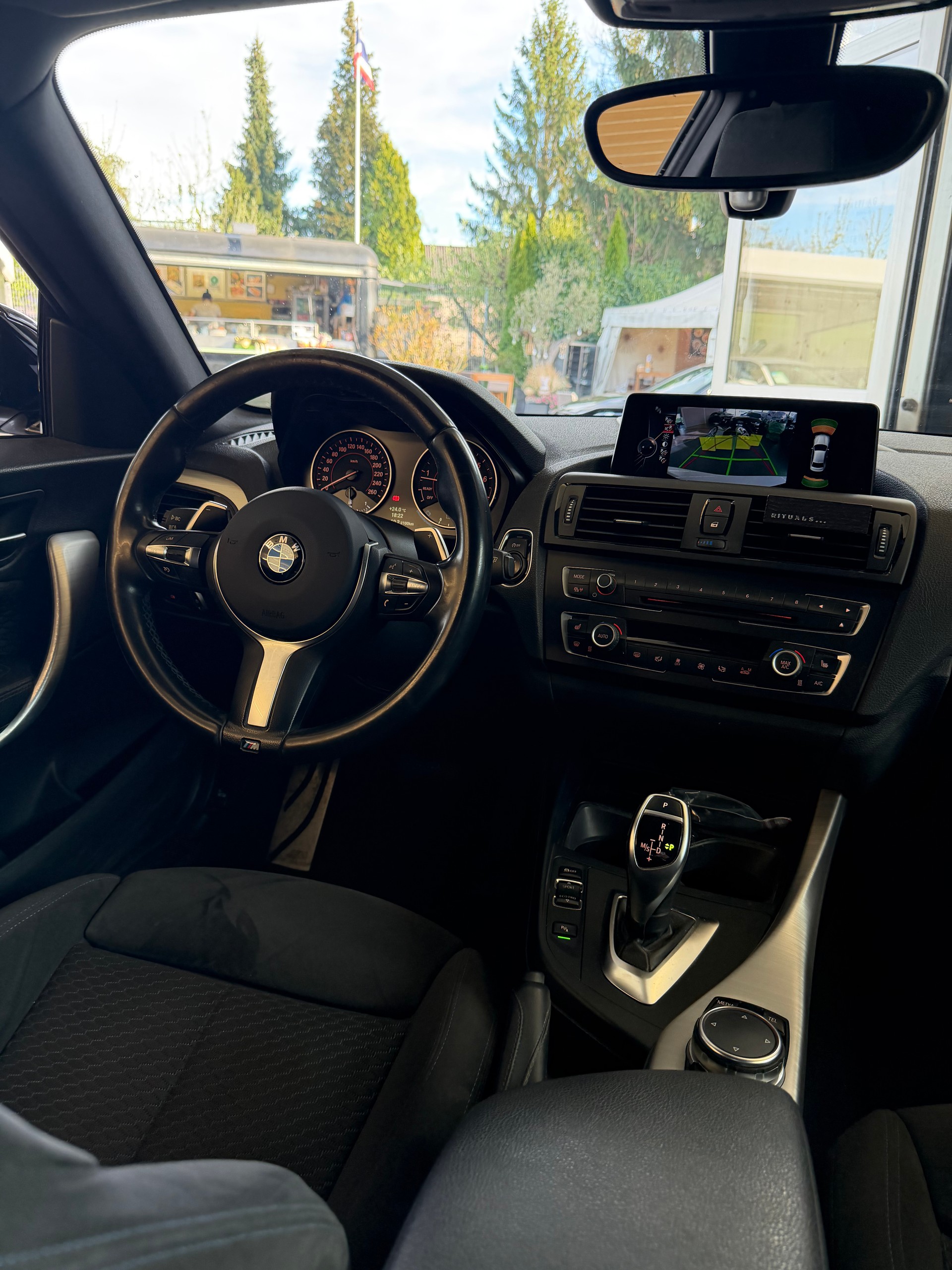 BMW M235i xDrive Coupé-image-9
