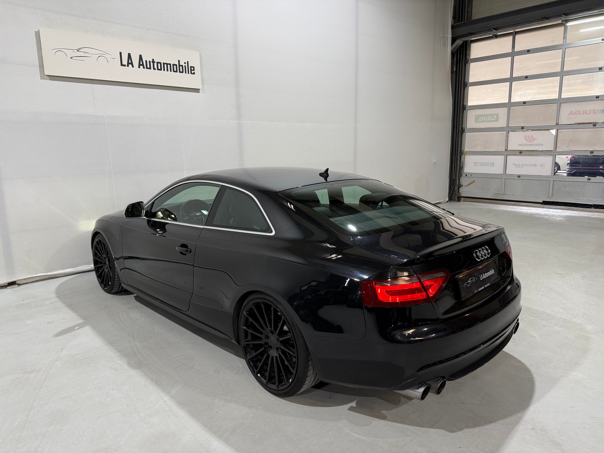 AUDI S5 Coupé 4.2 FSI quattro-image-9