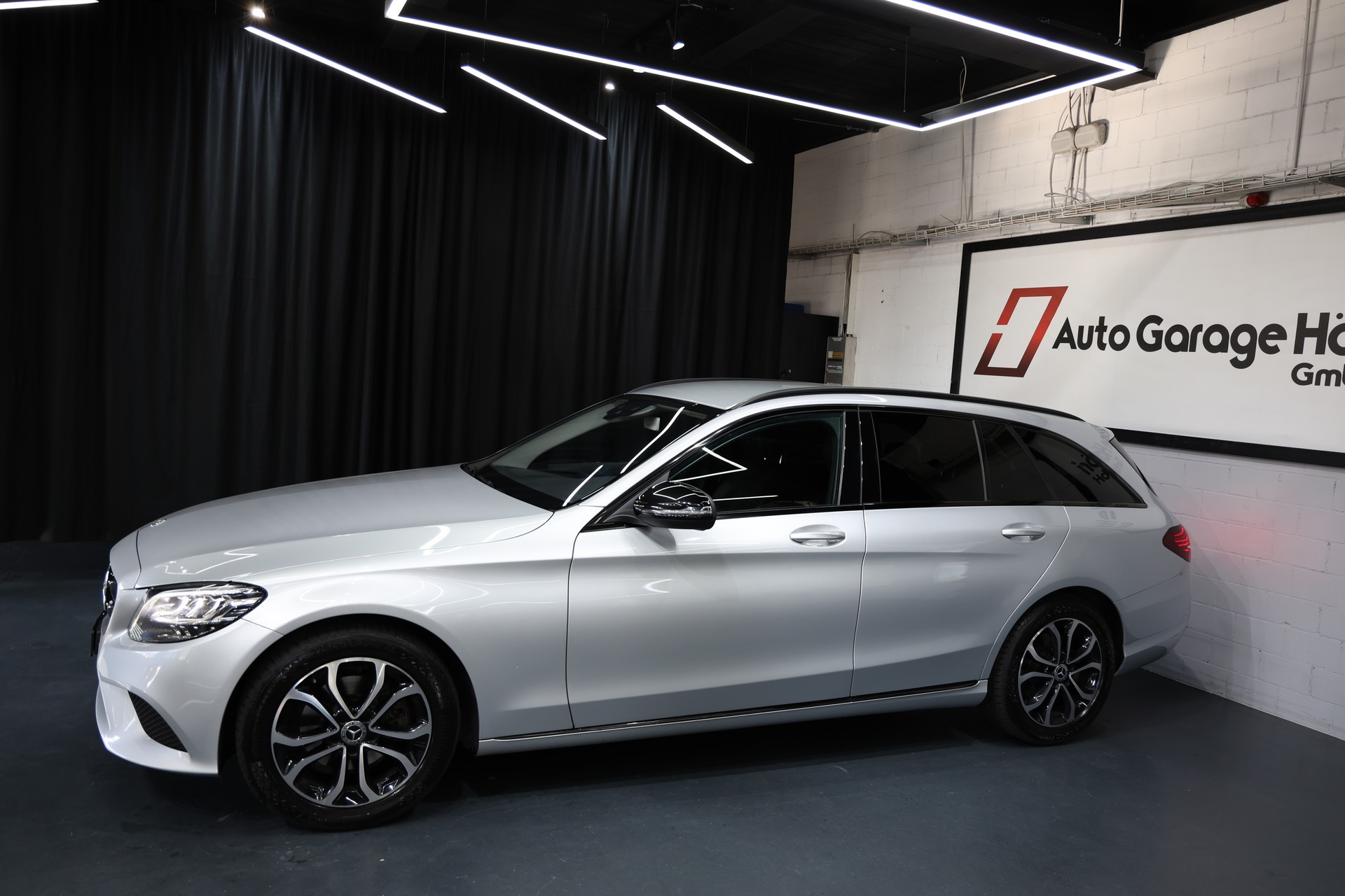 MERCEDES-BENZ C 200 BlueTEC Avantgarde-image-2