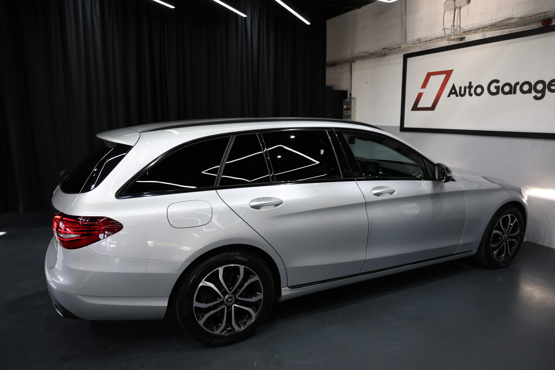 MERCEDES-BENZ C 200 BlueTEC Avantgarde-image-11