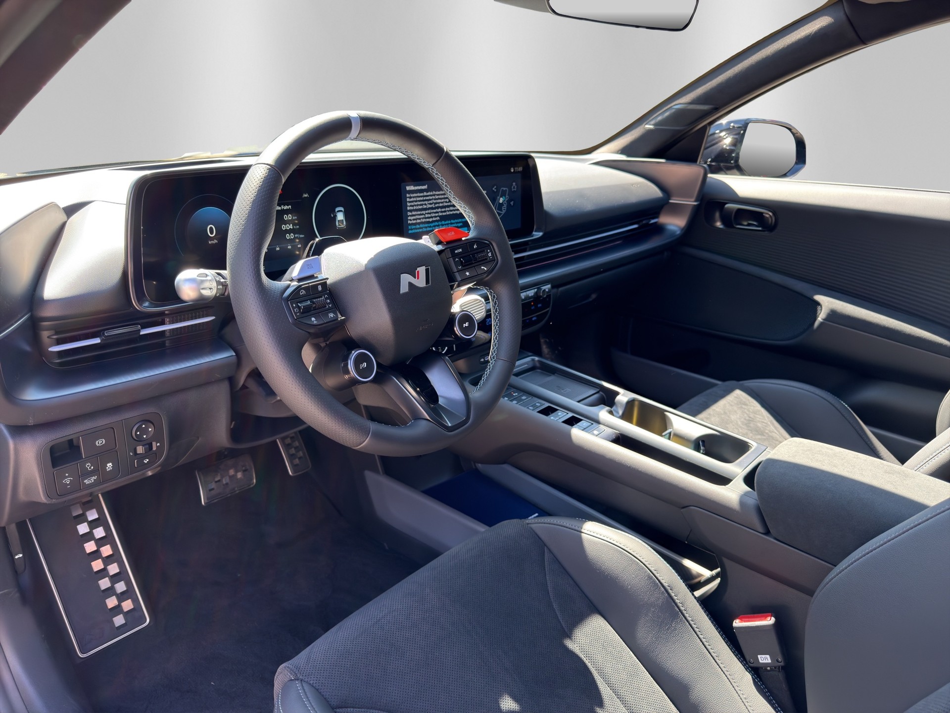 HYUNDAI Ioniq 6 84kWh N 4WD-image-13