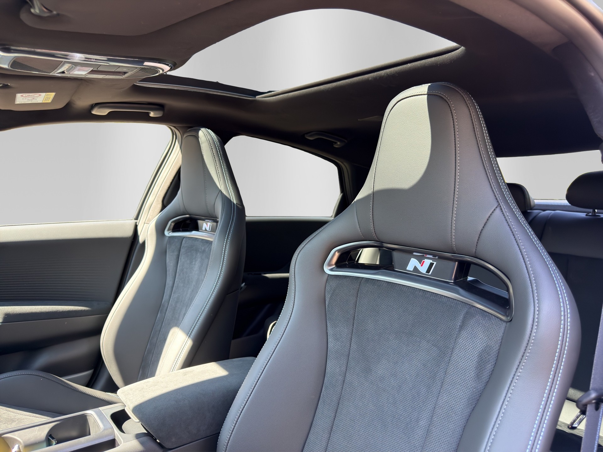 HYUNDAI Ioniq 6 84kWh N 4WD-image-12
