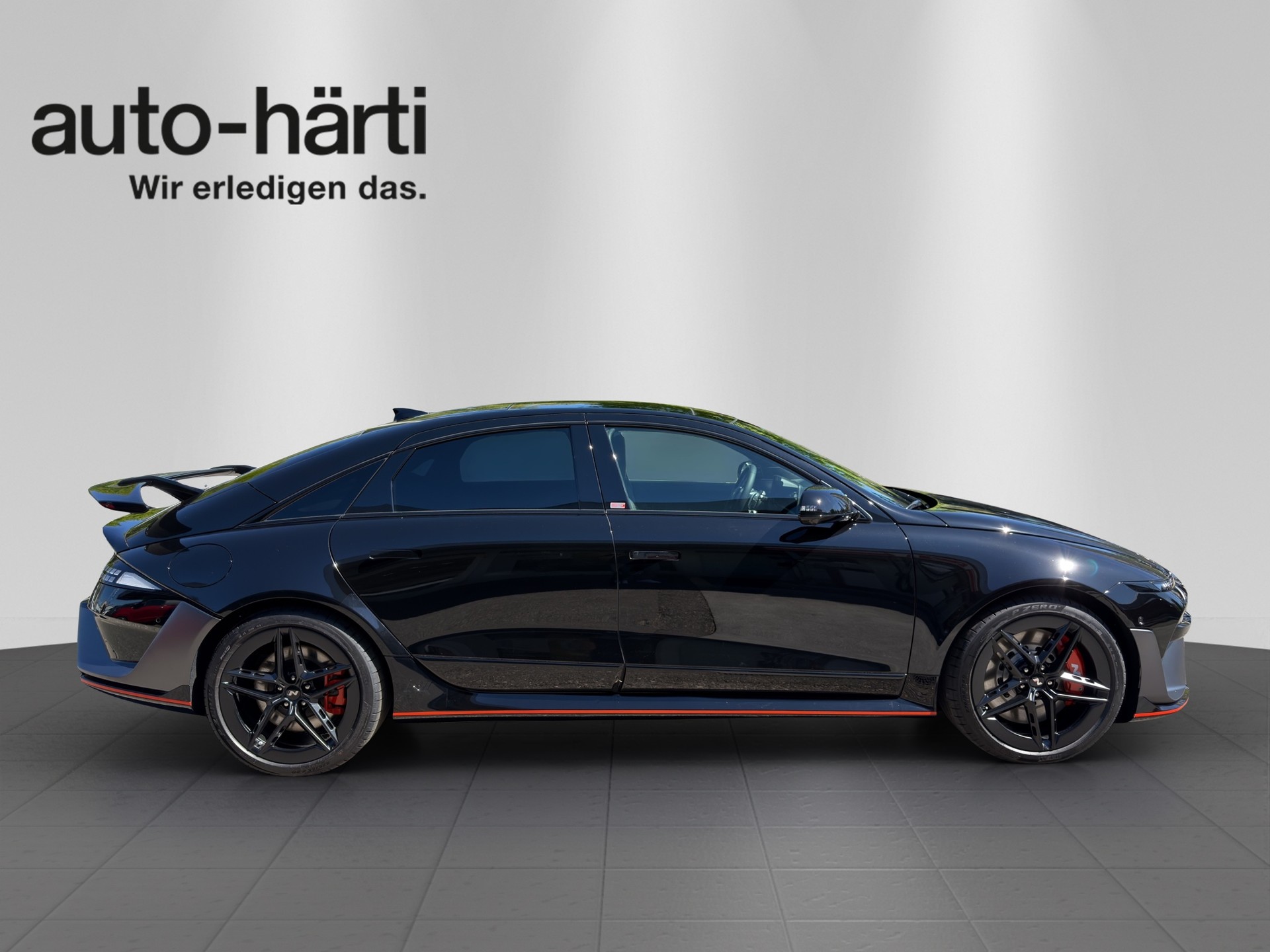 HYUNDAI Ioniq 6 84kWh N 4WD-image-5