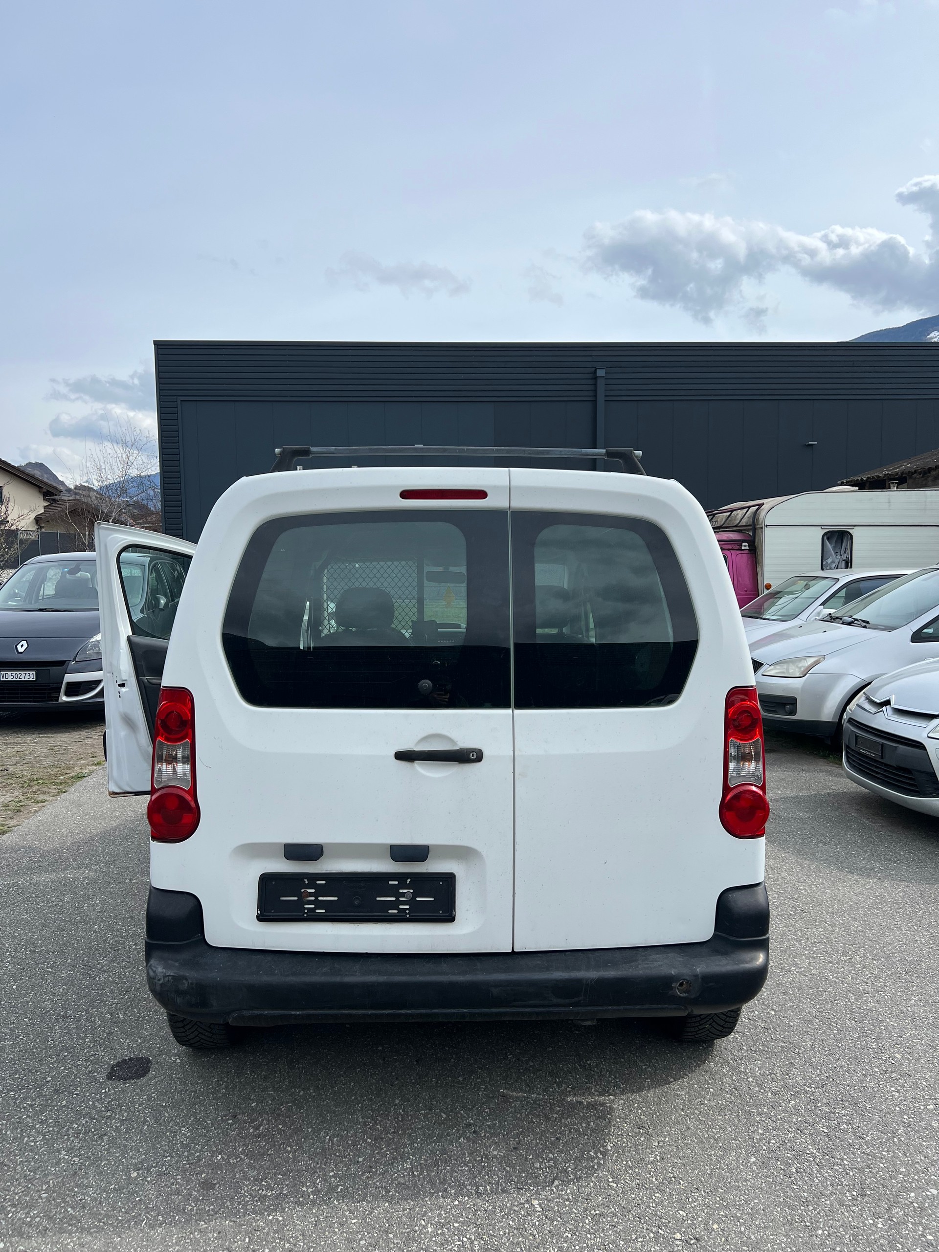 CITROEN Berlingo 1.6 HDi 600 Komfort (Confort)-image-6