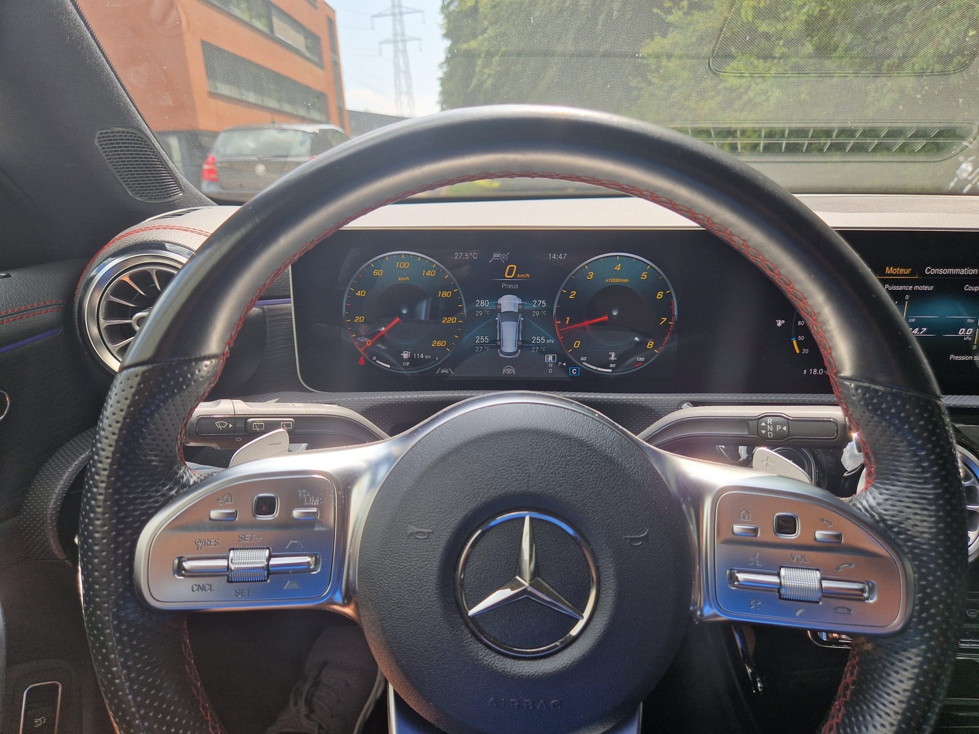MERCEDES-BENZ CLA 250 AMG Line 4matic-image-11