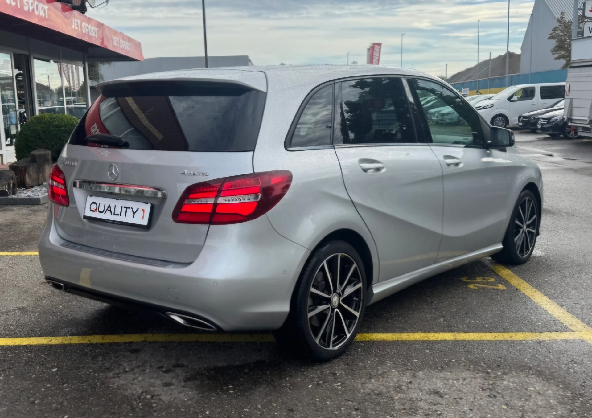 MERCEDES-BENZ B 200 CDI Urban 4m-image-1