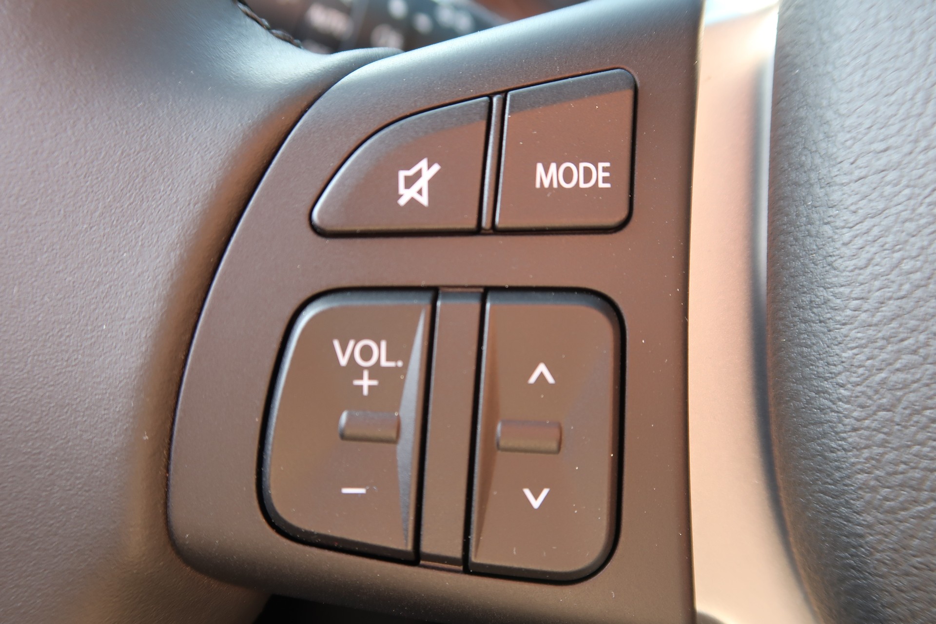 SUZUKI Vitara 1.4 Boosterjet Compact Top 4x4 Hybrid Automatic Panoramadach-image-18