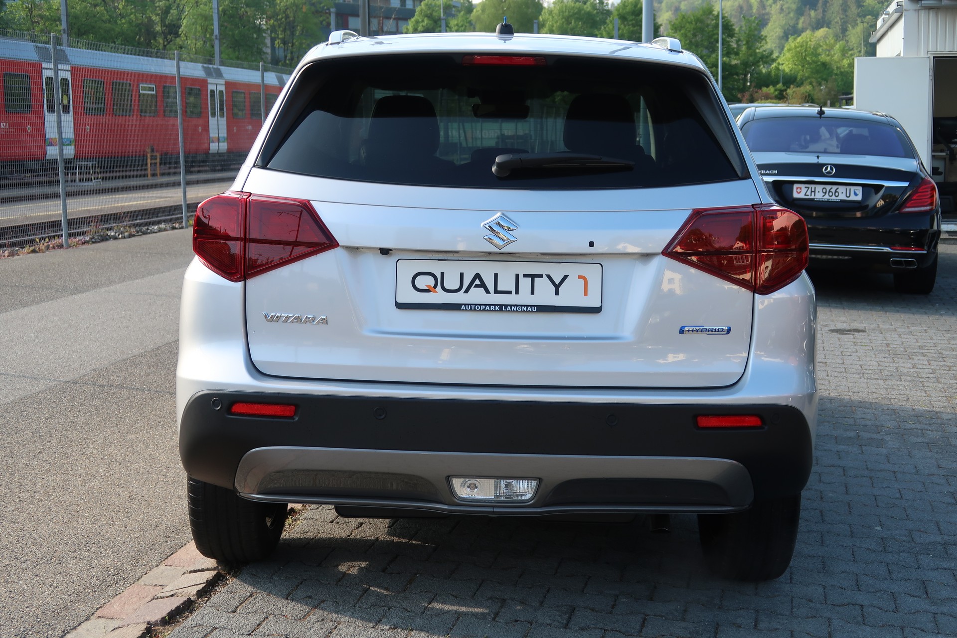 SUZUKI Vitara 1.4 Boosterjet Compact Top 4x4 Hybrid Automatic Panoramadach-image-4