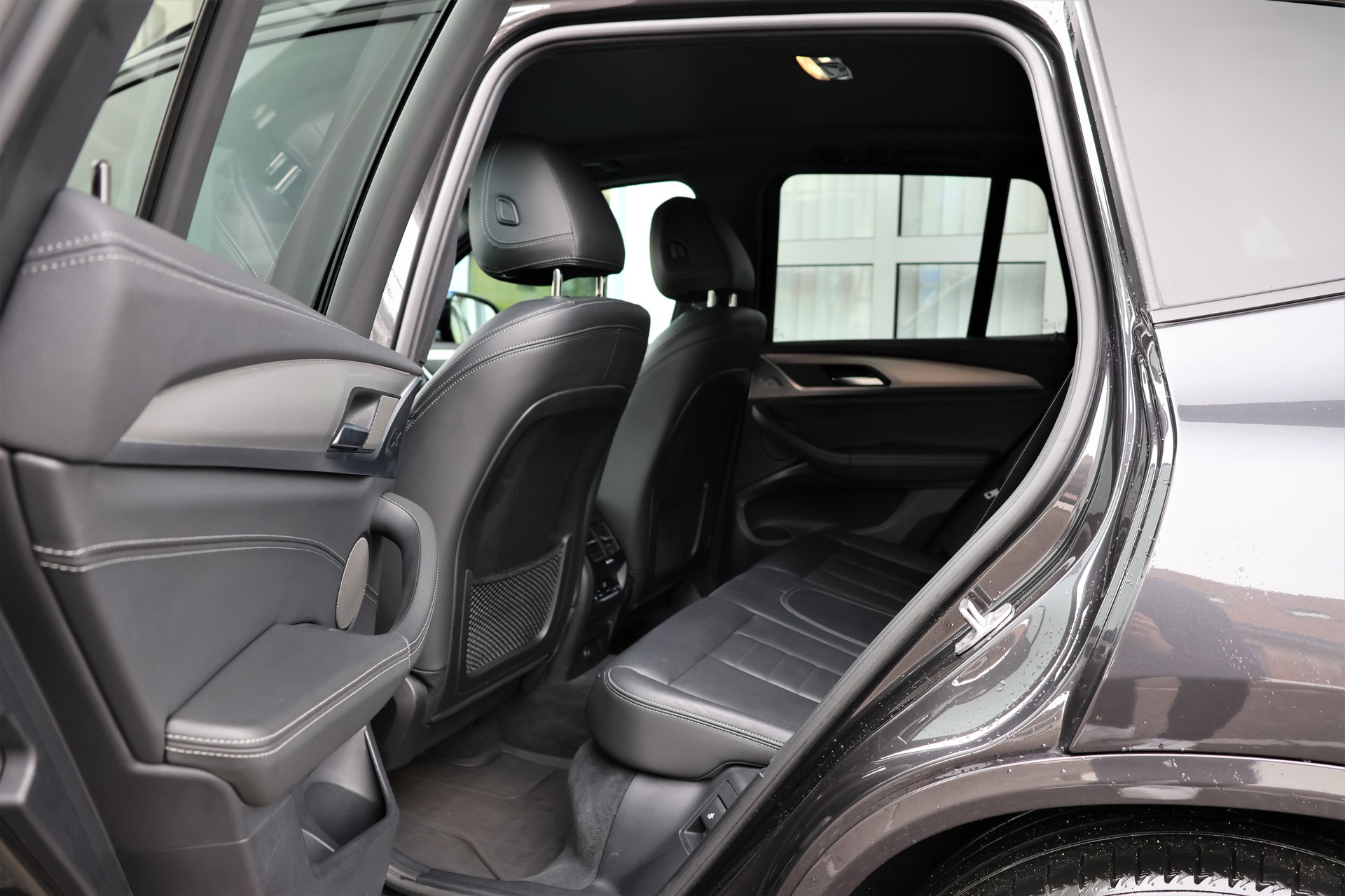 BMW X3 M40d Steptronic (CH)-image-12
