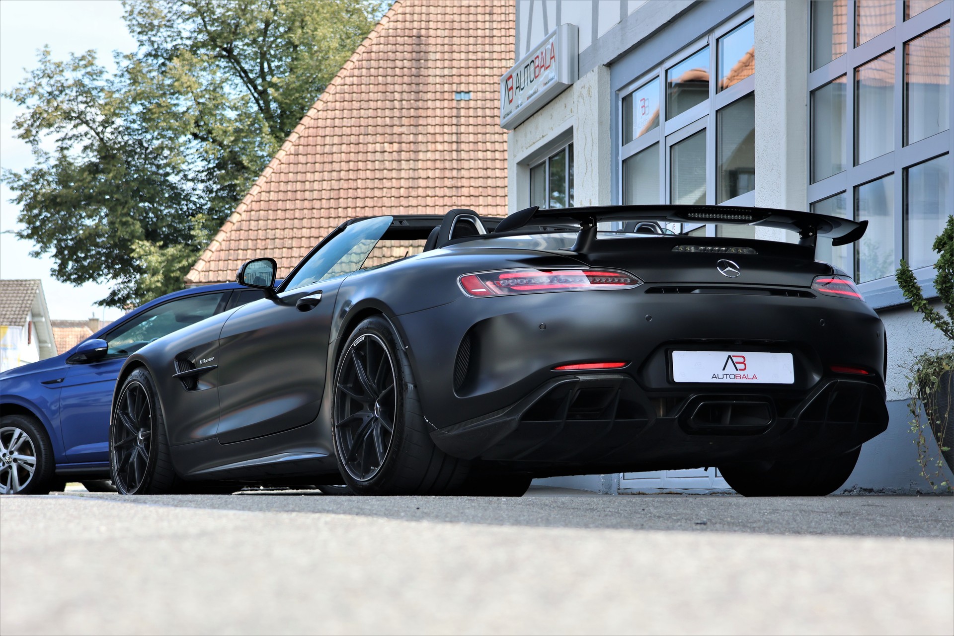 MERCEDES-BENZ AMG GT R Roadster Speedshift DCT "Designo"-image-3