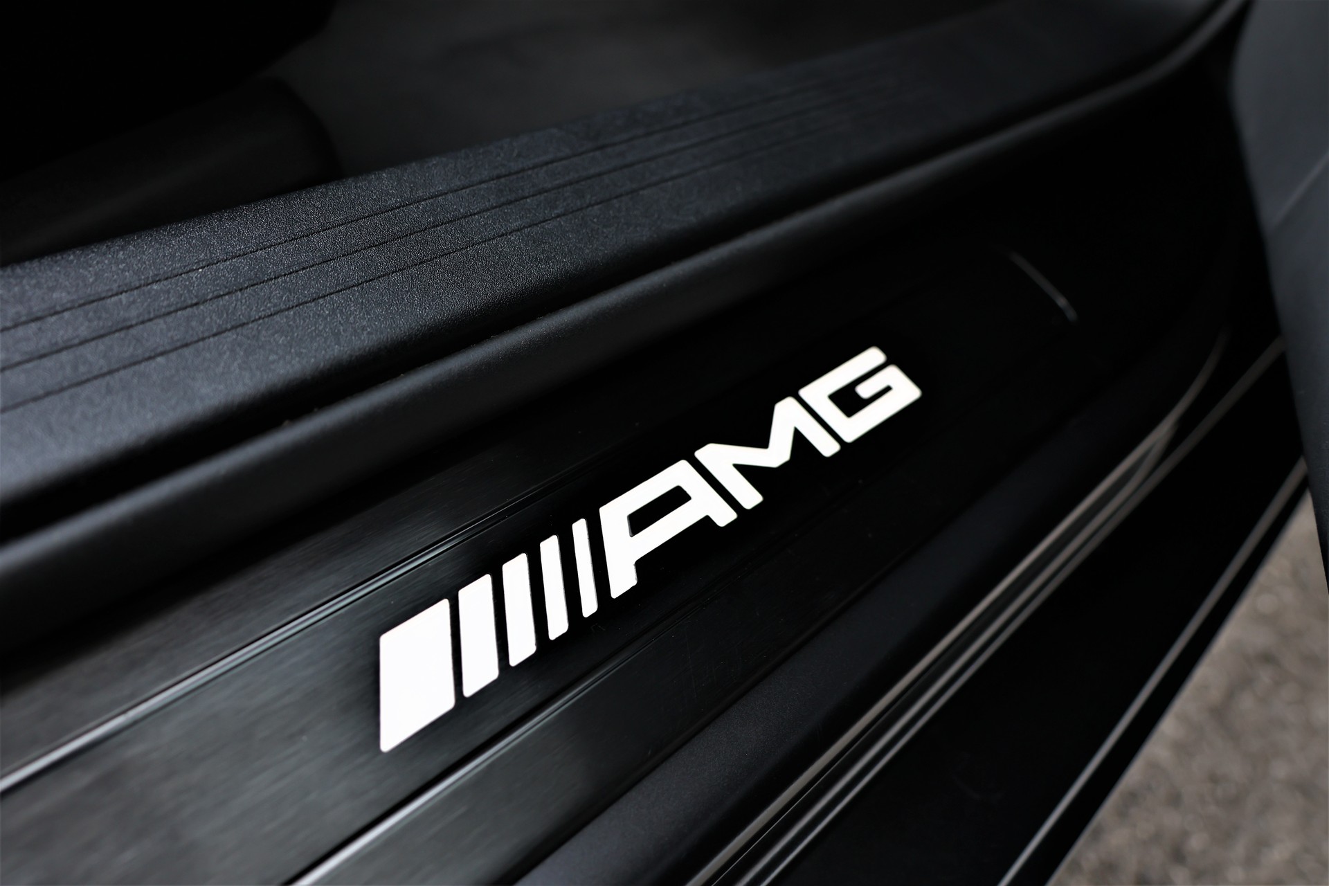 MERCEDES-BENZ AMG GT R Roadster Speedshift DCT "Designo"-image-19