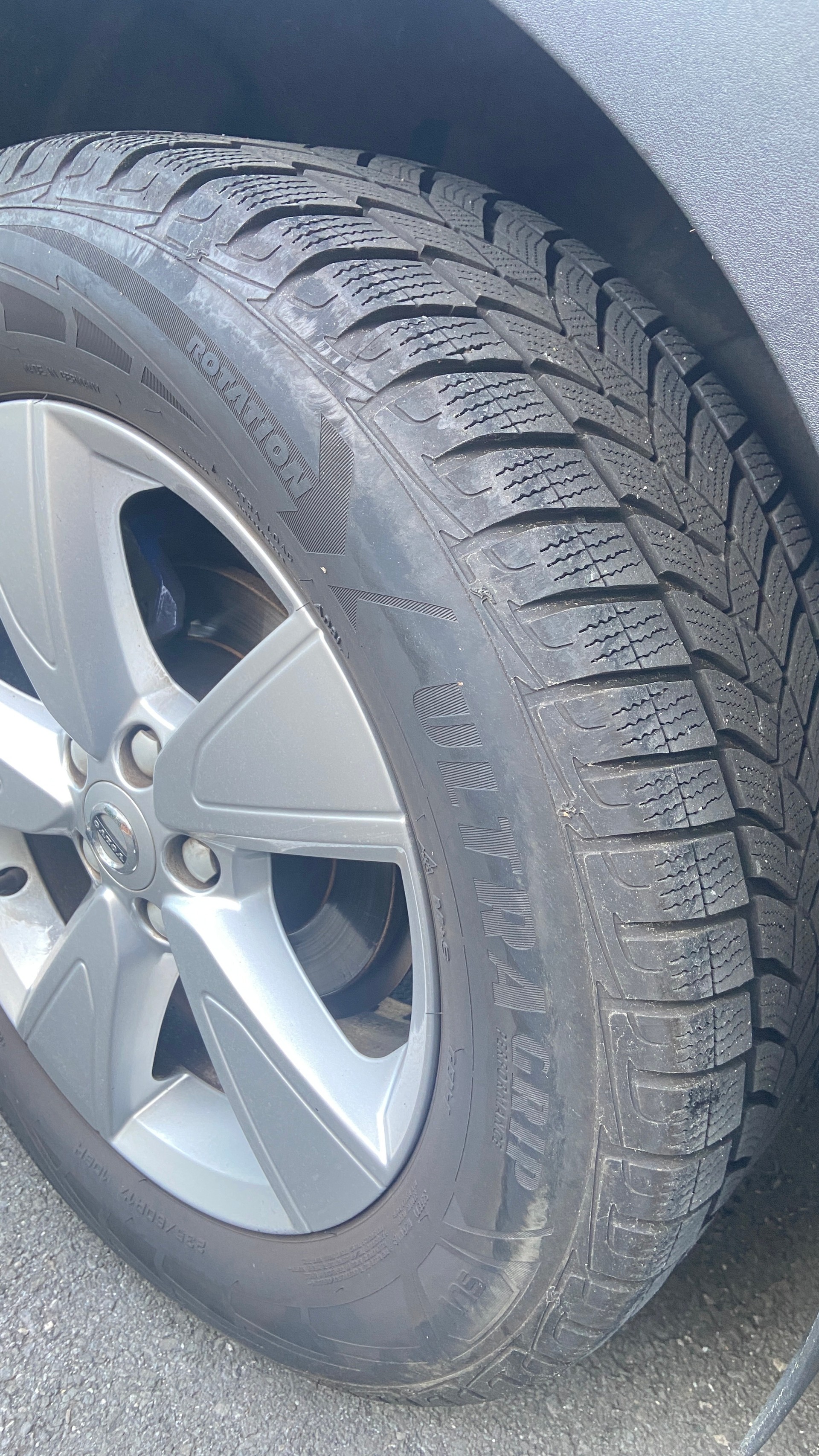 VOLVO 1.5 T3-image-13